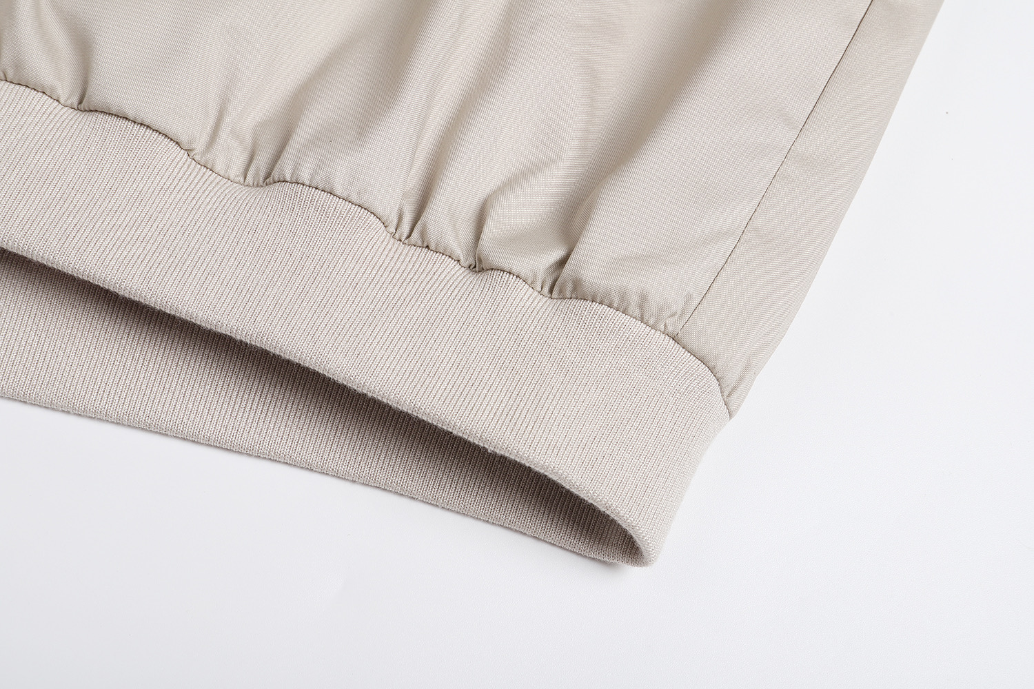 MIU MIU 缪缪 纯色logo徽标拉链立领夹克 外套 长袖 石灰色 B0 ML1267-17HM-F0A08-S-OOO