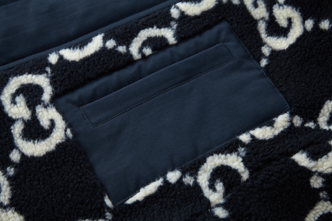 GUCCl 古驰 满印毛绒拉链连帽夹克 外套 长袖 深蓝色 C0 771121-XJF4D-4100