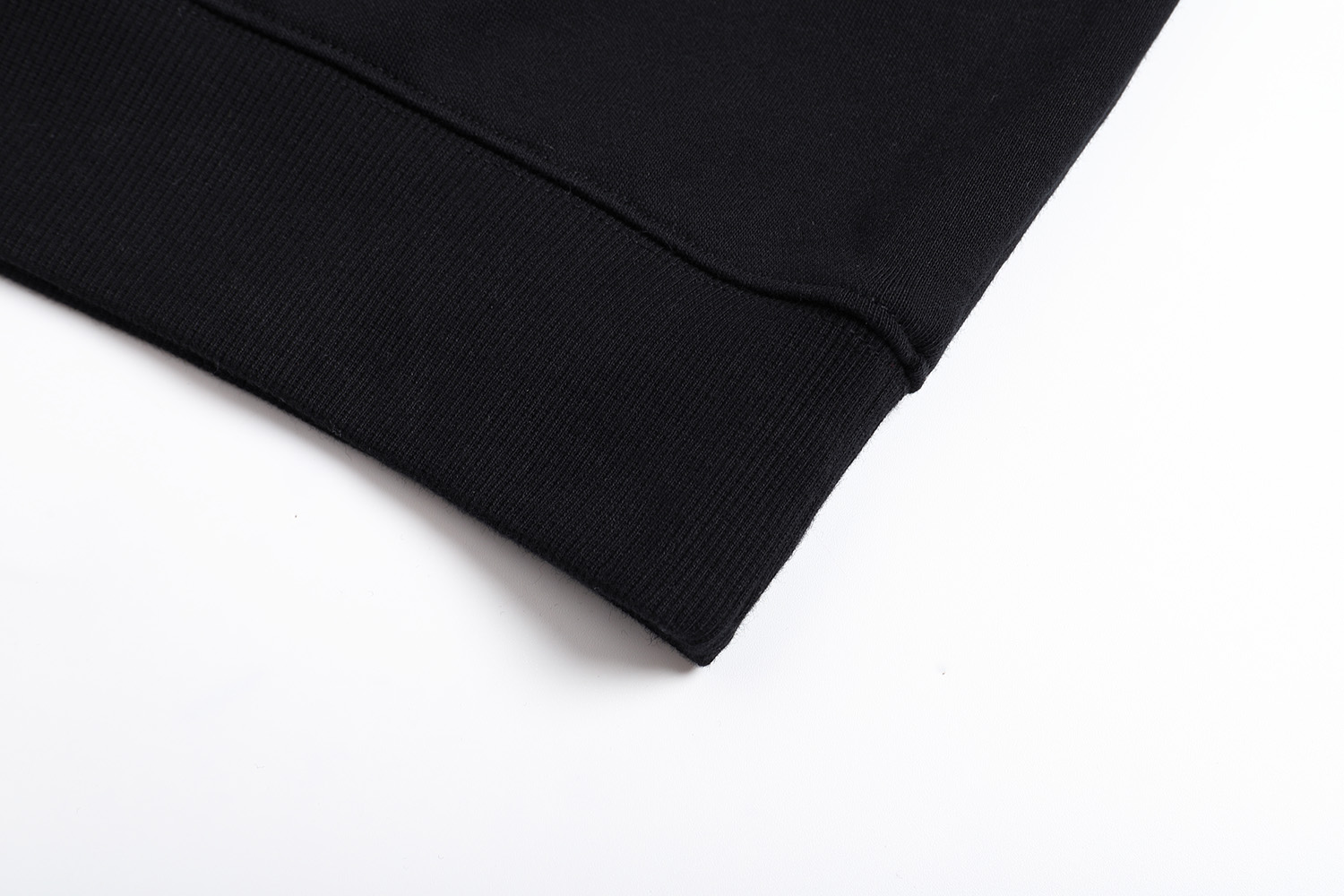 DIOR 迪奥 胸前小ogo印花圆领卫衣 外套 长袖 灰色 黑色 A5 543J694A3028-C880