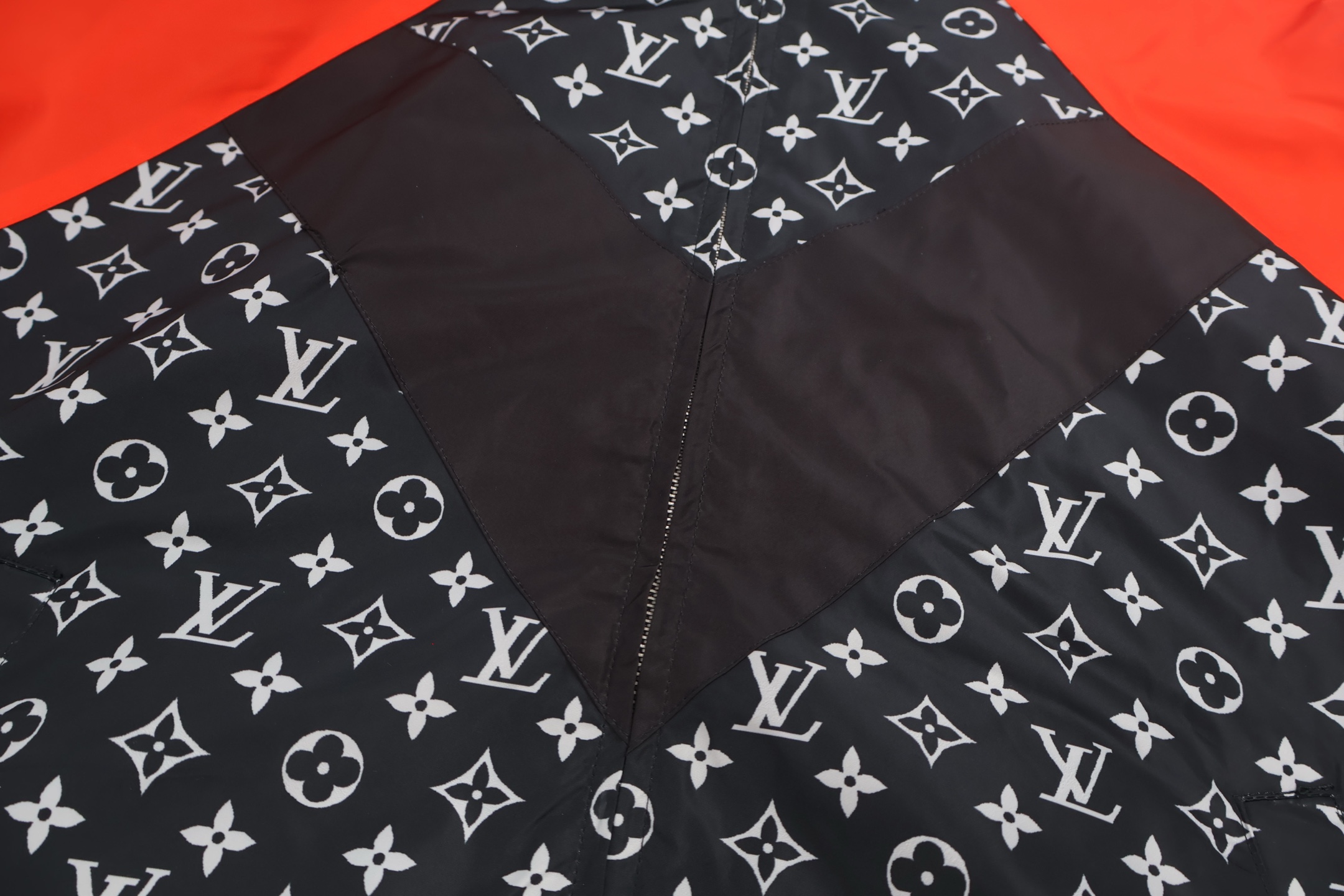 LOUIS VUITTON 路易威登 Nigo联名款 满印拼色拉链立领夹克 外套 C0 1AILQ2