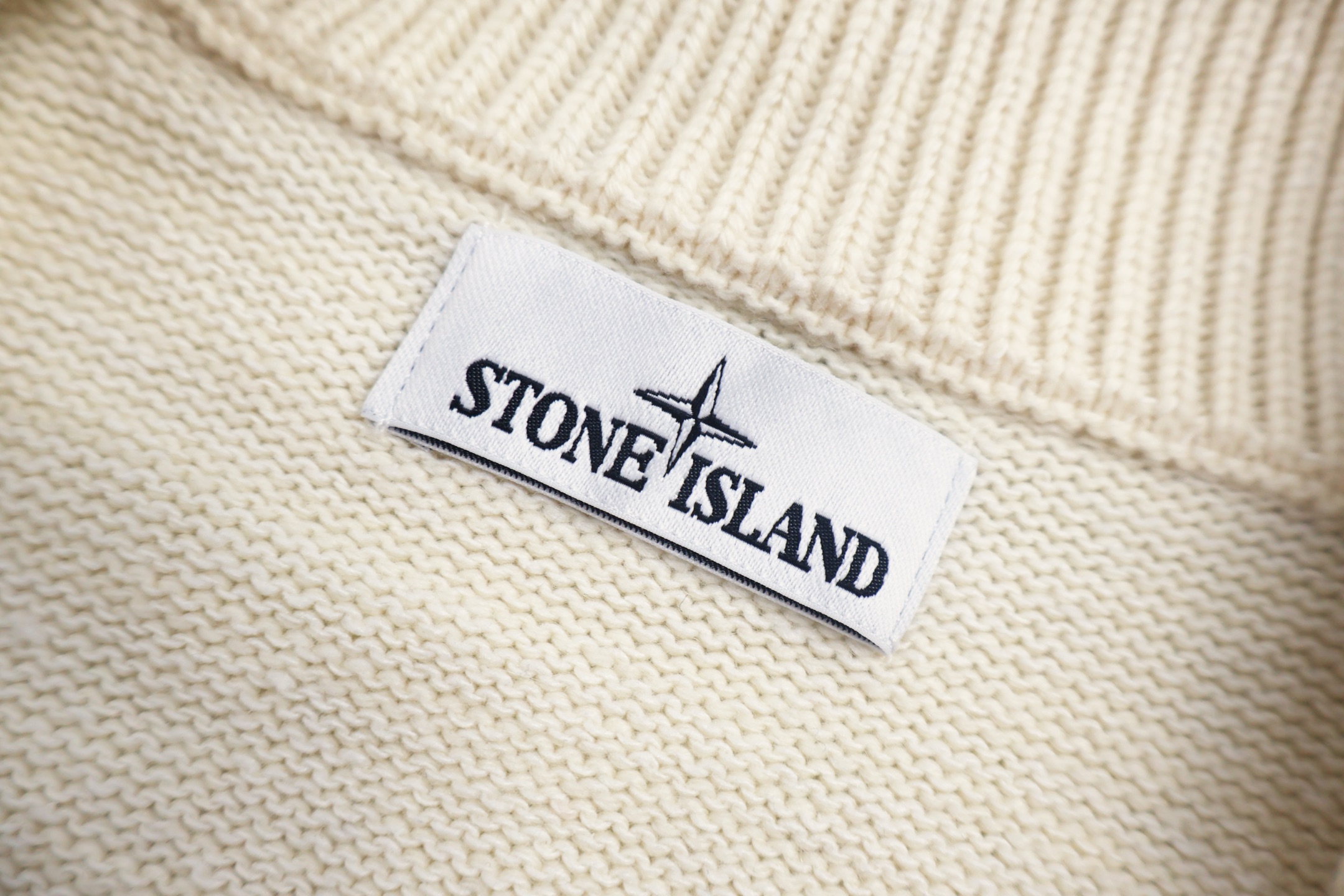 STONE ISLAND 石头岛 袖标开衫毛衣 长袖 外套 白色 C0 8115547A3-V0097