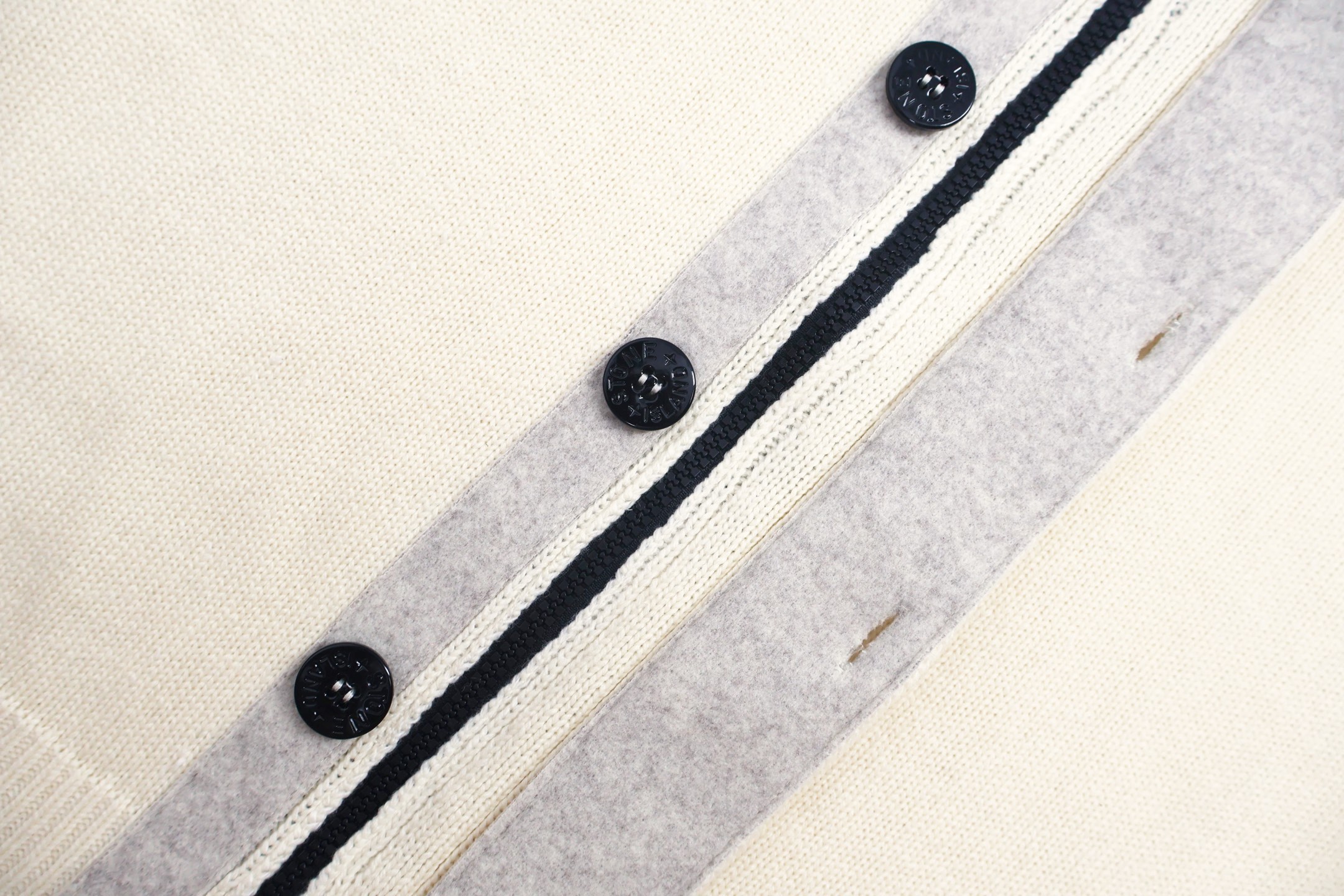 STONE ISLAND 石头岛 袖标开衫毛衣 长袖 外套 白色 C0 8115547A3-V0097