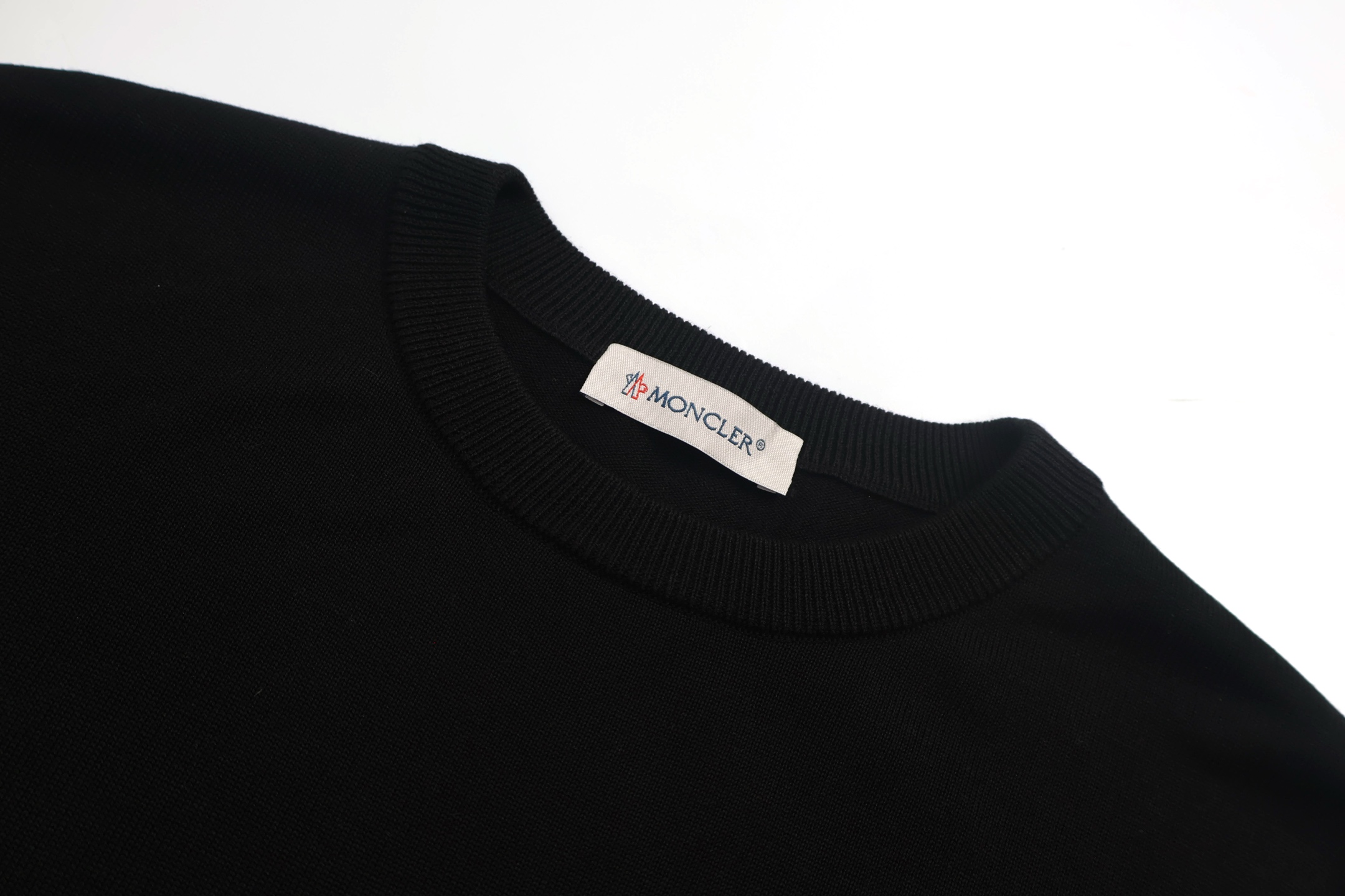 Moncler 蒙口 拼色袖羊毛毛衣 秋冬 外套 藏蓝色 黑色 A5