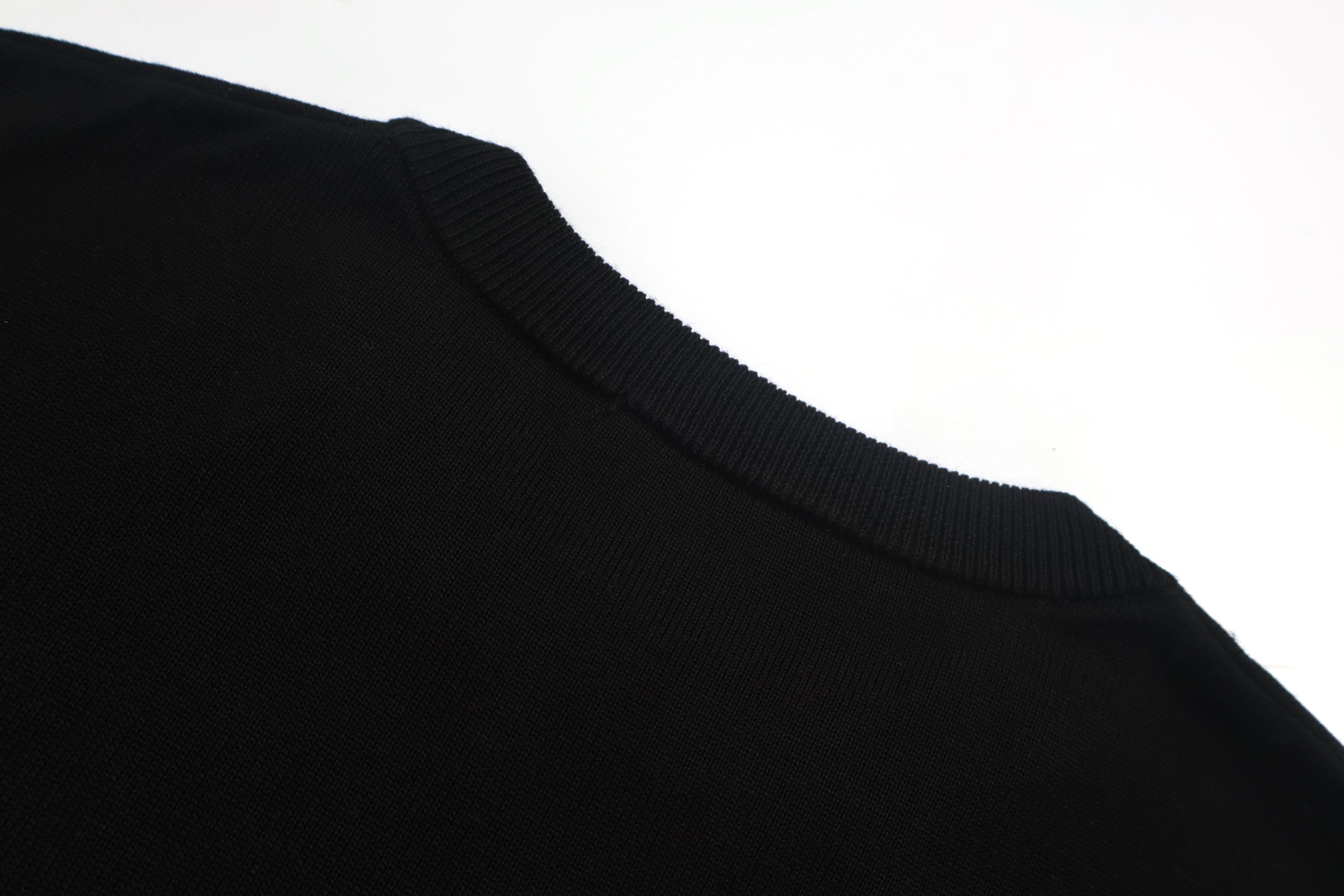 Moncler 蒙口 拼色袖羊毛毛衣 秋冬 外套 藏蓝色 黑色 A5