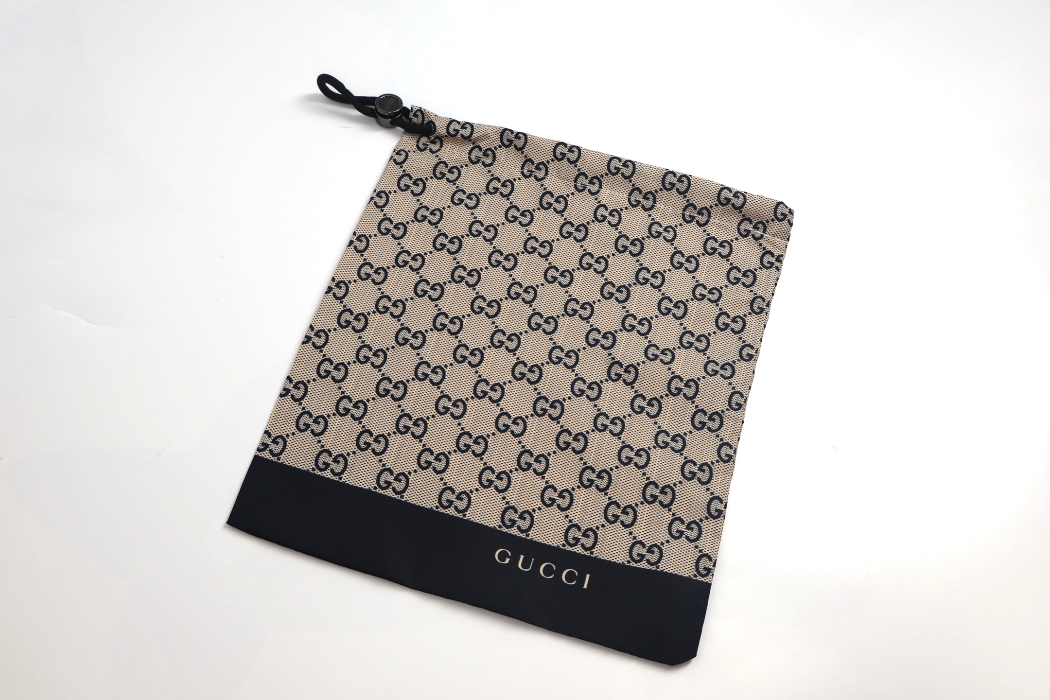 GUGGI 古驰 黑边双G沙滩短裤 裤子 五分裤 米色 A5 815603-XHAJ4-2108