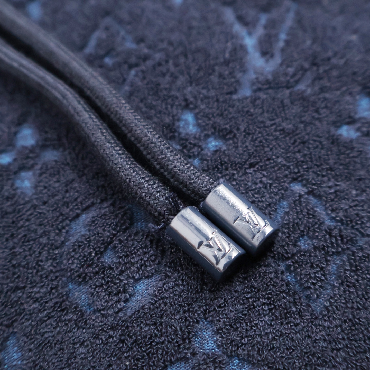 LOUIS VUITTON 路易威登 暗纹毛巾棉老花拉链连帽卫衣 外套 夹克 长袖 藏蓝色 B0 1AHUWY