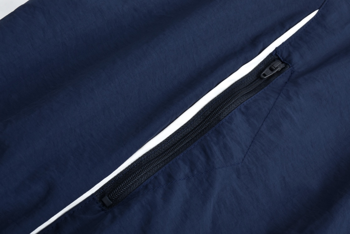 Balenciaga 巴黎世家 双面两穿刺绣拉链立领皮衣夹克 外套 长袖 秋冬 蓝色 C0 808809TRO32