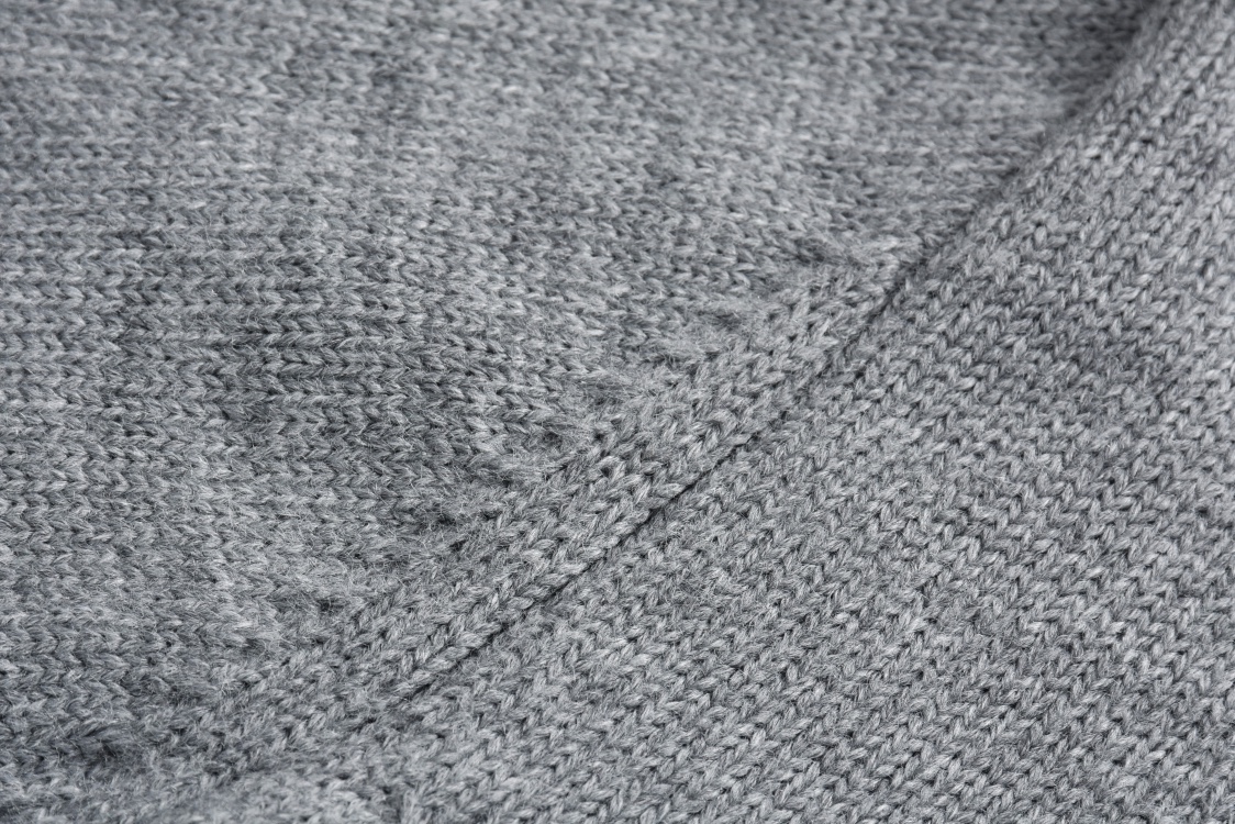 GUCCl 古驰 签名嵌花圆领毛衣 外套 长袖 灰色 B0 795347-XKD74-1423