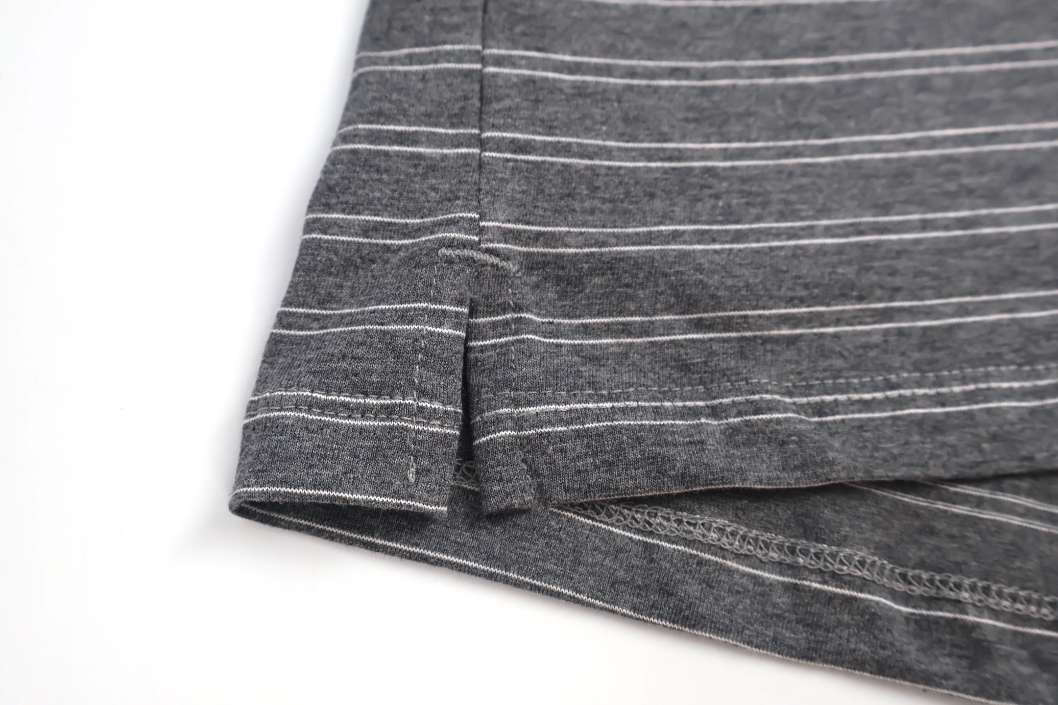 MIU MIU 缪缪 条纹刺绣logo Polo衫 长袖 灰色 A5 MJL015-14RT-F0I13