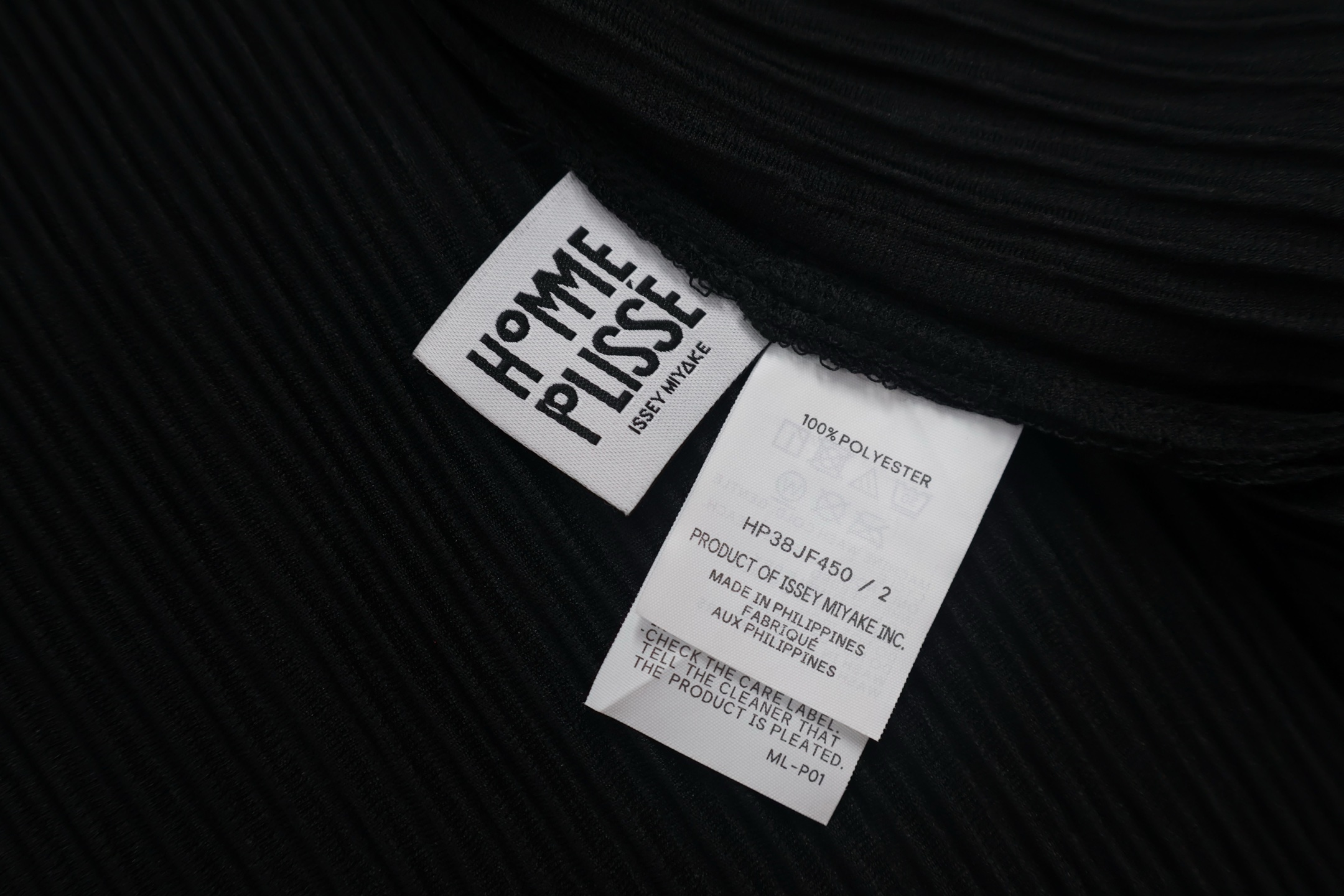 Homme Plisse Issey Miyake 三宅一生褶皱Polo衫 短袖 黑色 A5 HP56JM123-15