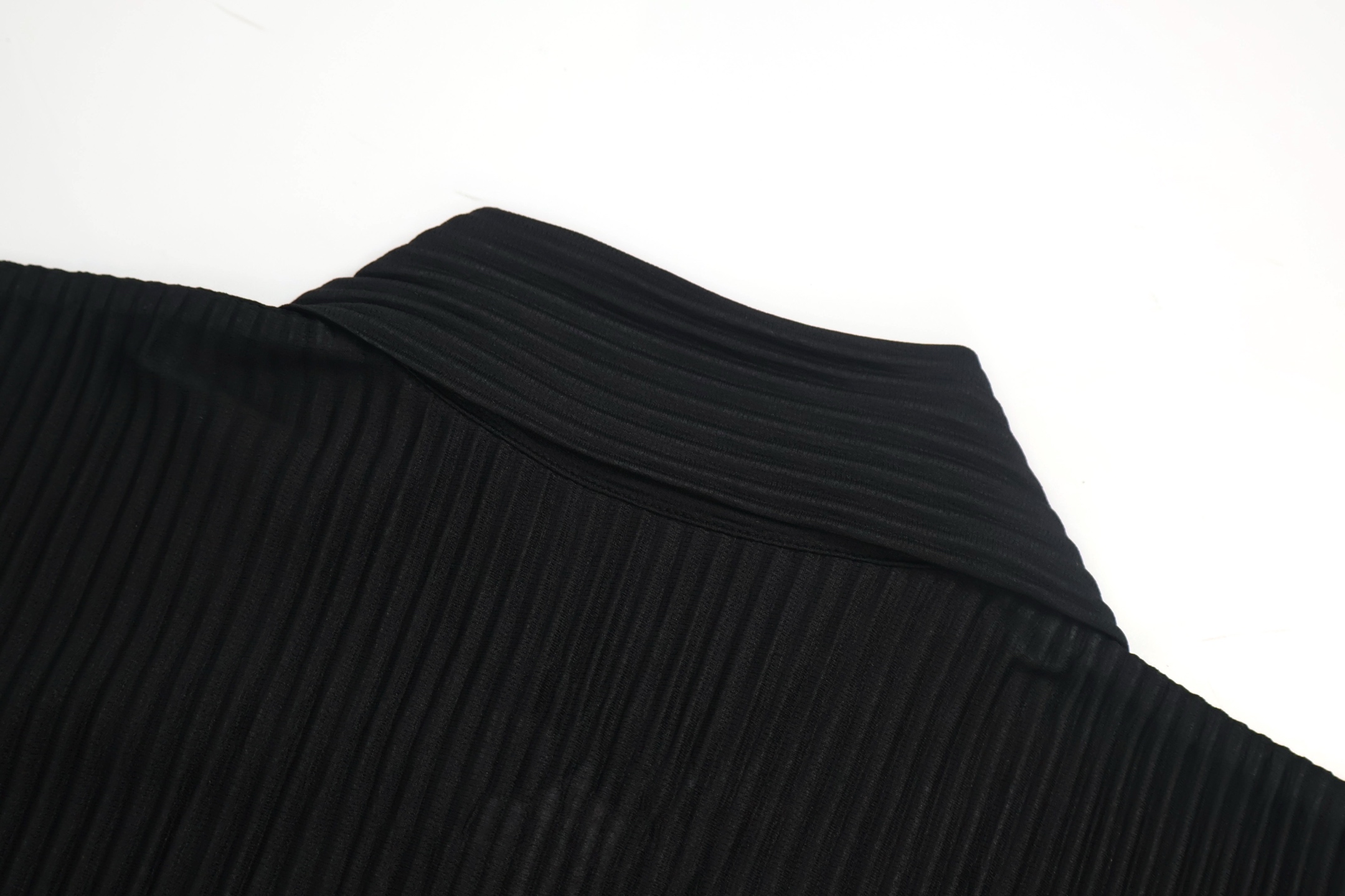 Homme Plisse Issey Miyake 三宅一生褶皱Polo衫 短袖 黑色 A5 HP56JM123-15