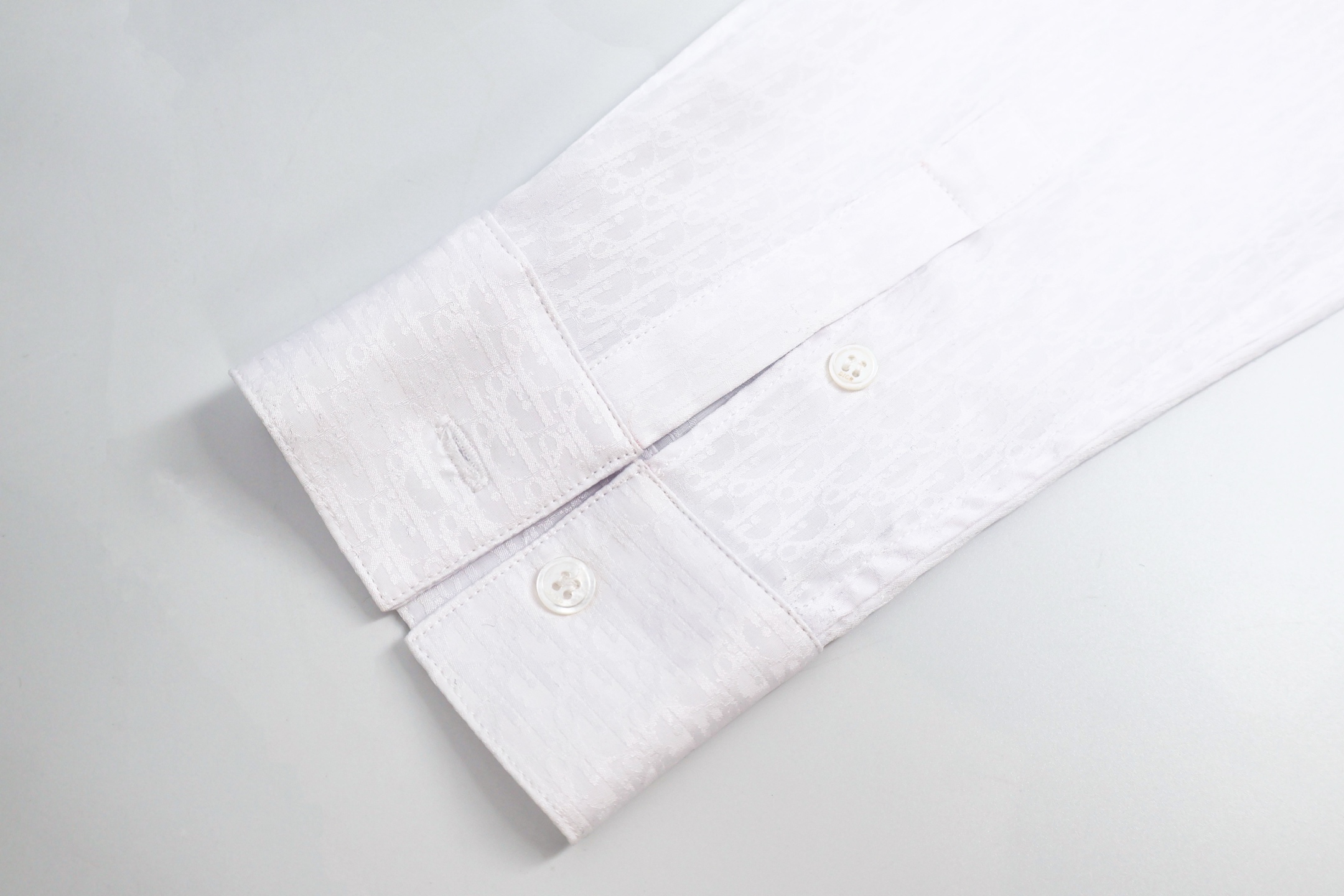 DIOR 迪奥 满印提花衬衫 长袖 白色 黑色 B0 013C501A4743-C080