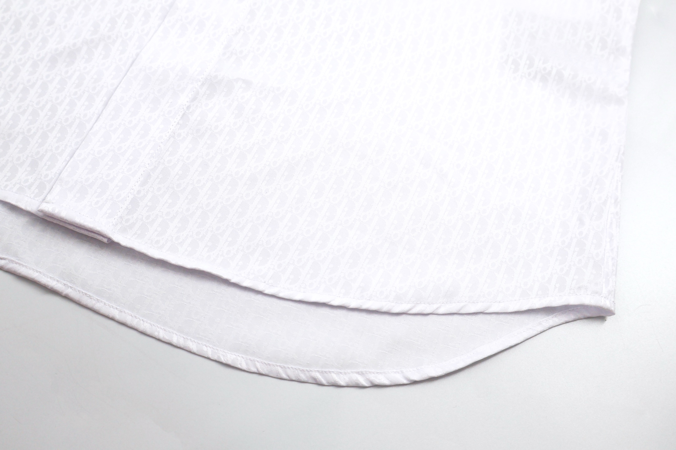 DIOR 迪奥 满印提花衬衫 长袖 白色 黑色 B0 013C501A4743-C080