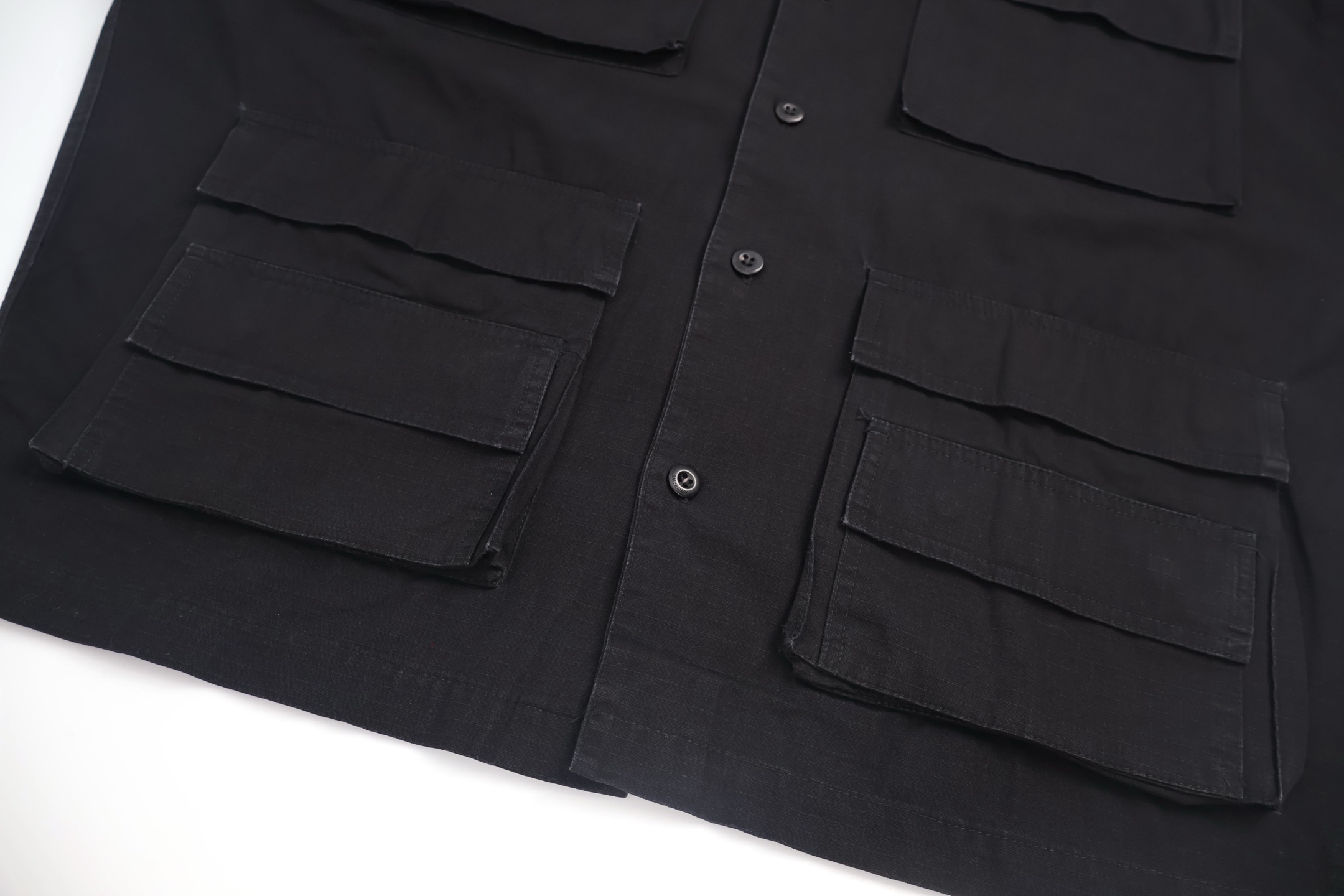 Balenciaga 巴黎世家 多口袋工装衬衫夹克 外套 长袖 秋冬 黑色 B0 
