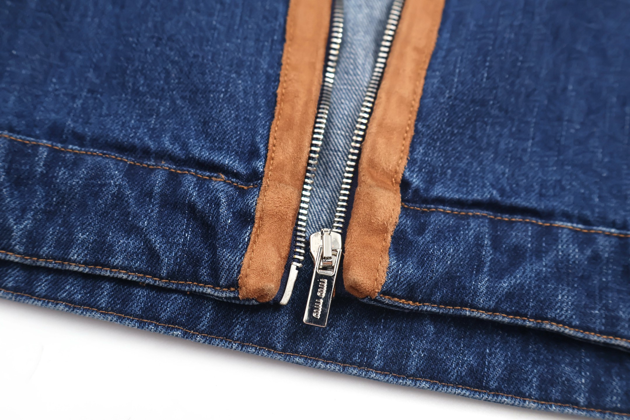 MIU MIU 缪缪 牛仔拼皮 夹克 牛仔外套 长袖 蓝色 C0 GWB256-17GI-F0013-S-OOO