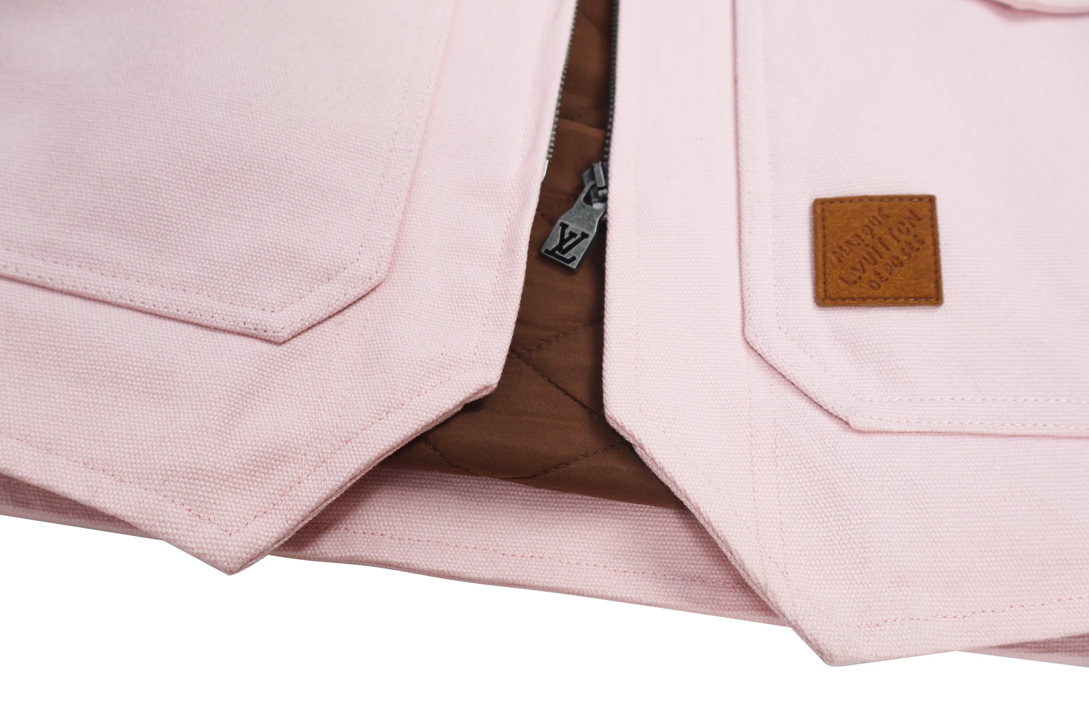 LOUIS VUITTON 路易威登 Nigo 联名款 口袋工装马甲 背心 外套 粉色 B0 1AILVQ