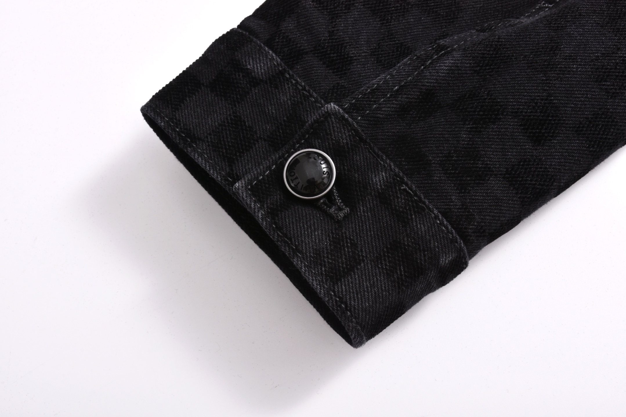 LOUIS VUITTON 路易威登 棋盘格植绒黑格牛仔外套 牛仔衣 上衣 夹克 黑色 C0 1AHBDV