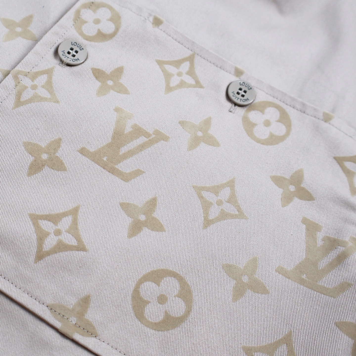 LOUIS VUITTON 路易威登 拼接植绒衬衫外套 夹克 杏色 B0 1AFBVQ