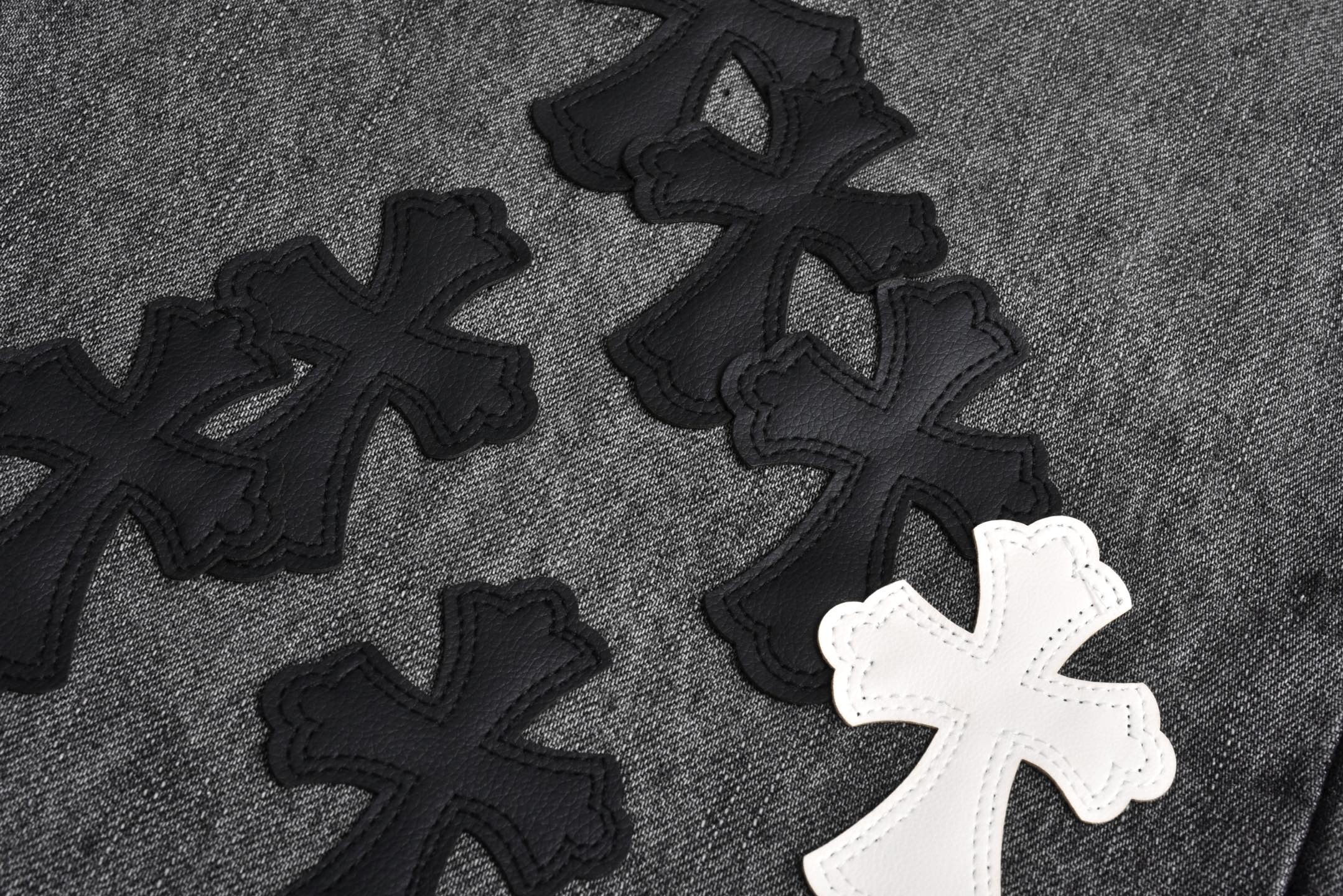 Chrome Hearts 克罗心 火焰十字架贴皮牛仔裤 裤子 长裤 蓝色 黑灰色 C0