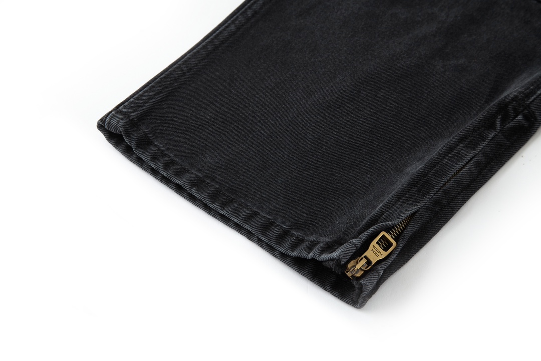 LOUIS VUITTON 路易威登 水洗灰伐木压花牛仔裤 裤子 长裤 C0 1AFADD