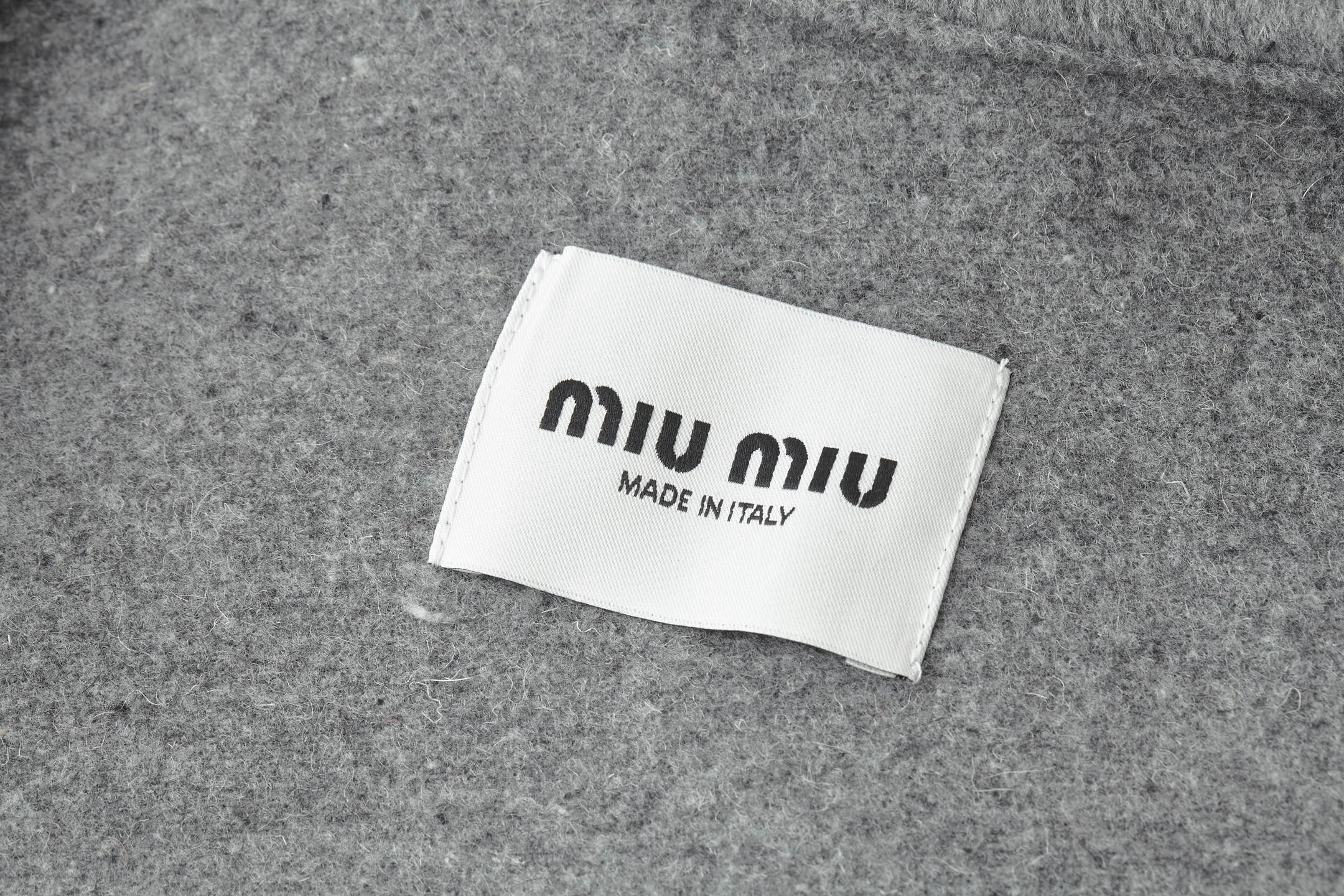 MIU MIU 缪缪 羊绒贴布拉链翻领卫衣 夹克 外套 长袖 灰色 B0 ML1304-15Q8-F0031-S-OOO