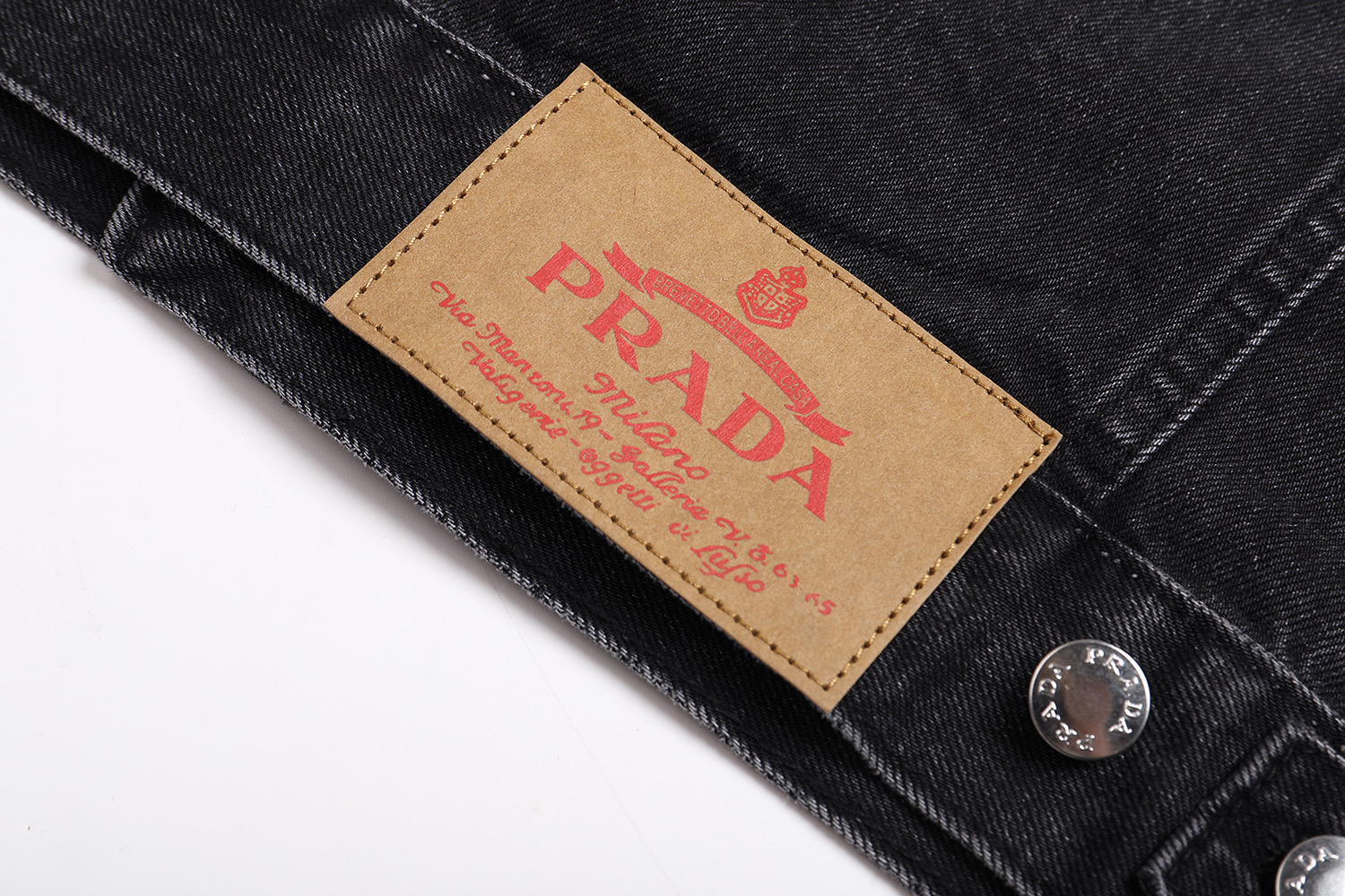 PRADA 普拉达 无领做旧牛仔外套 夹克 长袖 蓝色 黑色 C0 GEB229-12K1-F0V3N-S-231