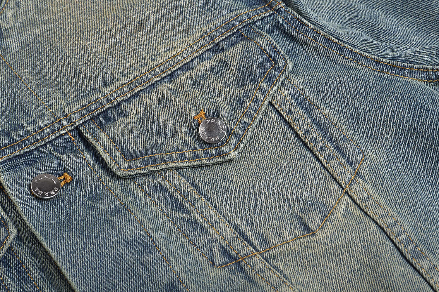 PRADA 普拉达 无领做旧牛仔外套 夹克 长袖 蓝色 黑色 C0 GEB229-12K1-F0V3N-S-231