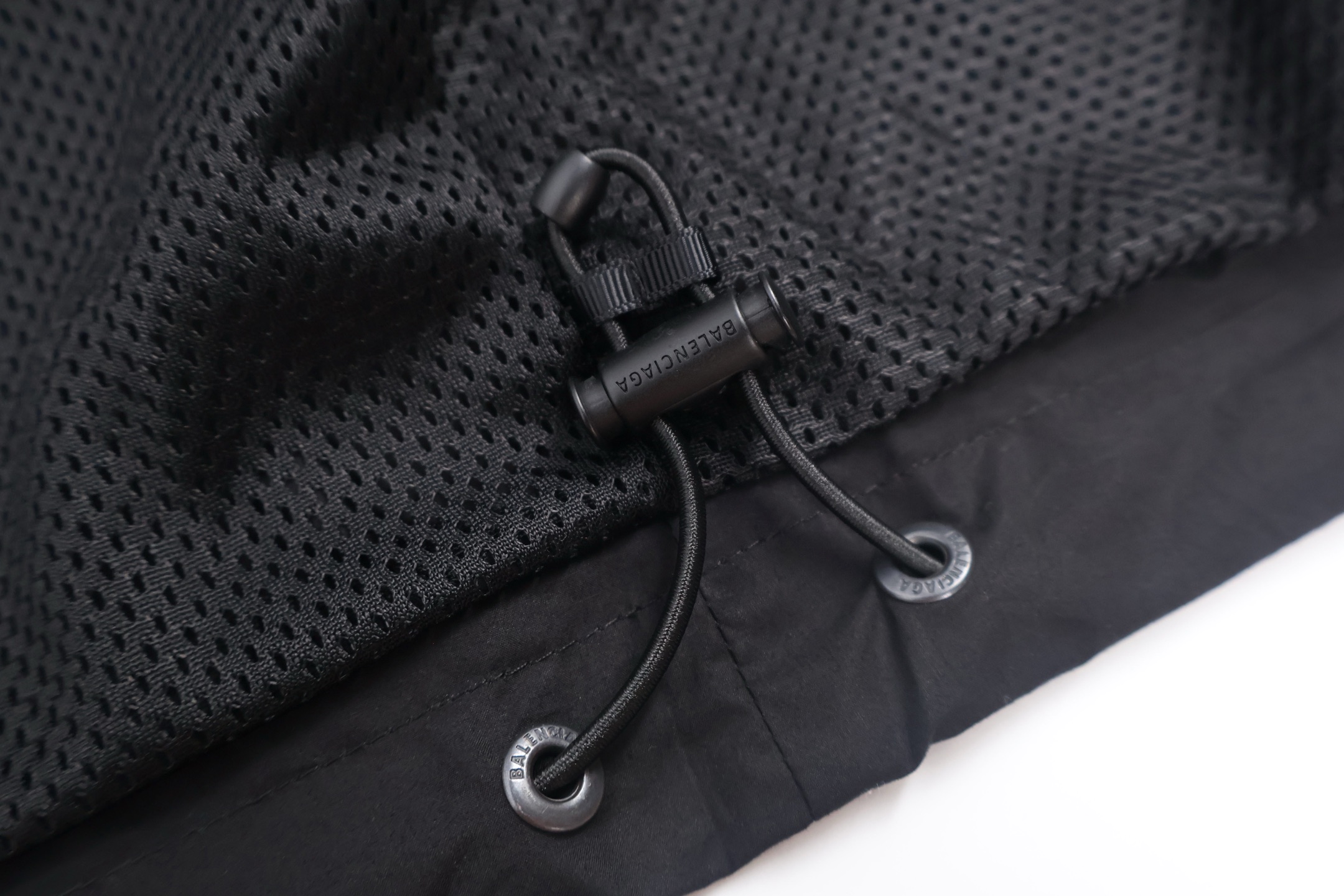 Balenciaga 巴黎世家 大圆环拉链立领冲锋衣 夹克 外套 长袖 秋冬 黑色 B5 839092TSM021000