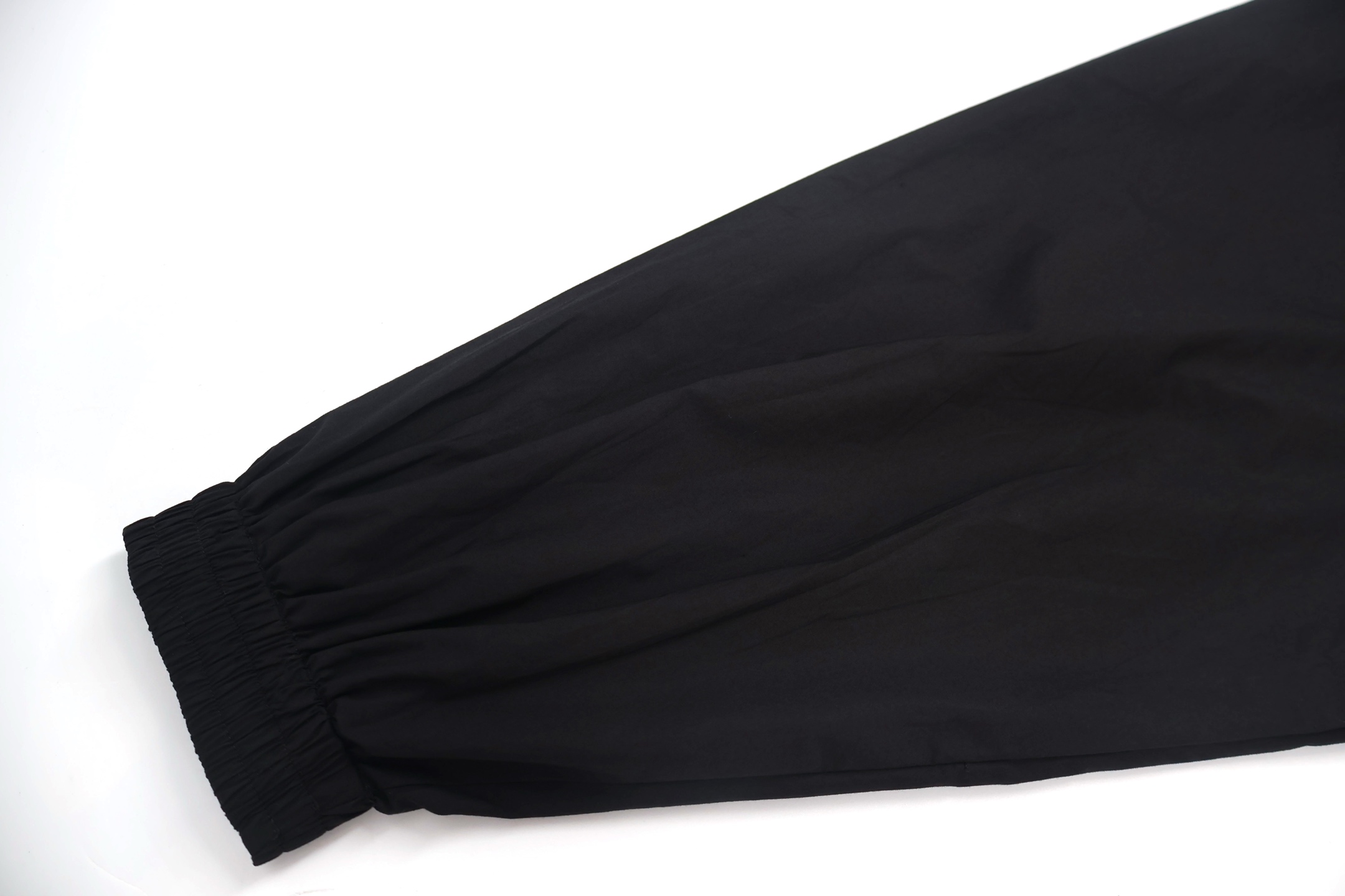 Balenciaga 巴黎世家 大圆环拉链立领冲锋衣 夹克 外套 长袖 秋冬 黑色 B5 839092TSM021000