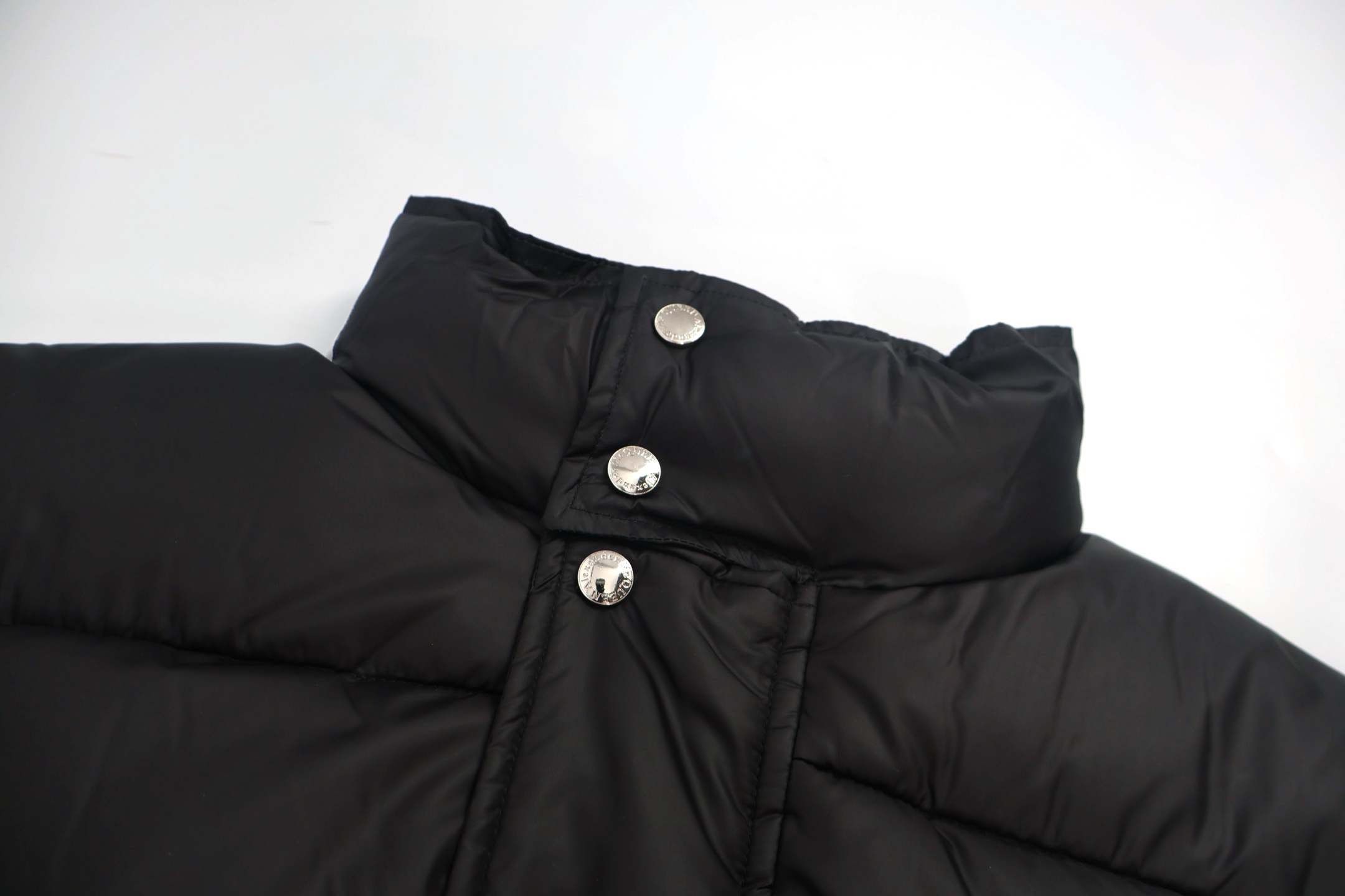 Alexander McQueen 亚历山大麦昆立领羽绒服 外套 长袖 外套 保暖 黑色 D0 659318-QSR56-1000