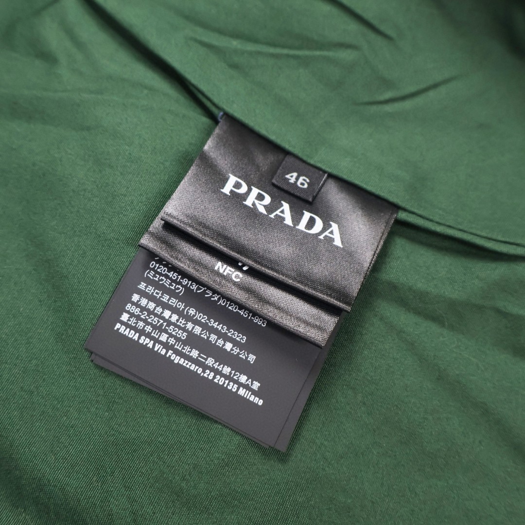 PRADA 普拉达 哈灵顿拉链翻领 夹克 外套 长袖 灰色 卡其色 深蓝色 C0 SGC885-1715-F04OR-S-OOO