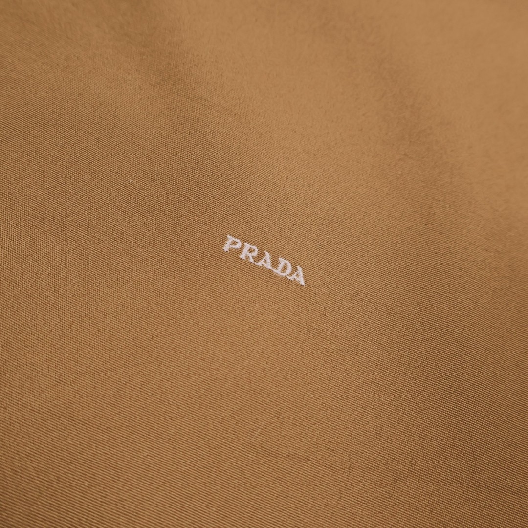 PRADA 普拉达 哈灵顿拉链翻领 夹克 外套 长袖 灰色 卡其色 深蓝色 C0 SGC885-1715-F04OR-S-OOO