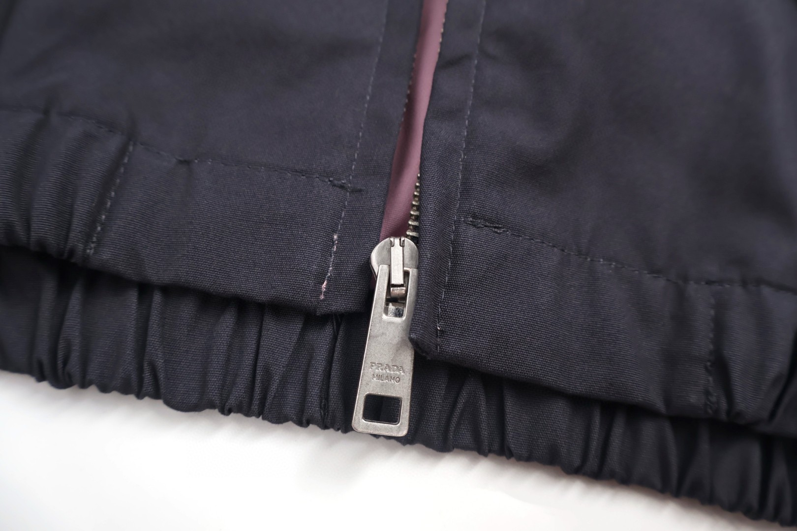 PRADA 普拉达 哈灵顿拉链翻领 夹克 外套 长袖 灰色 卡其色 深蓝色 C0 SGC885-1715-F04OR-S-OOO