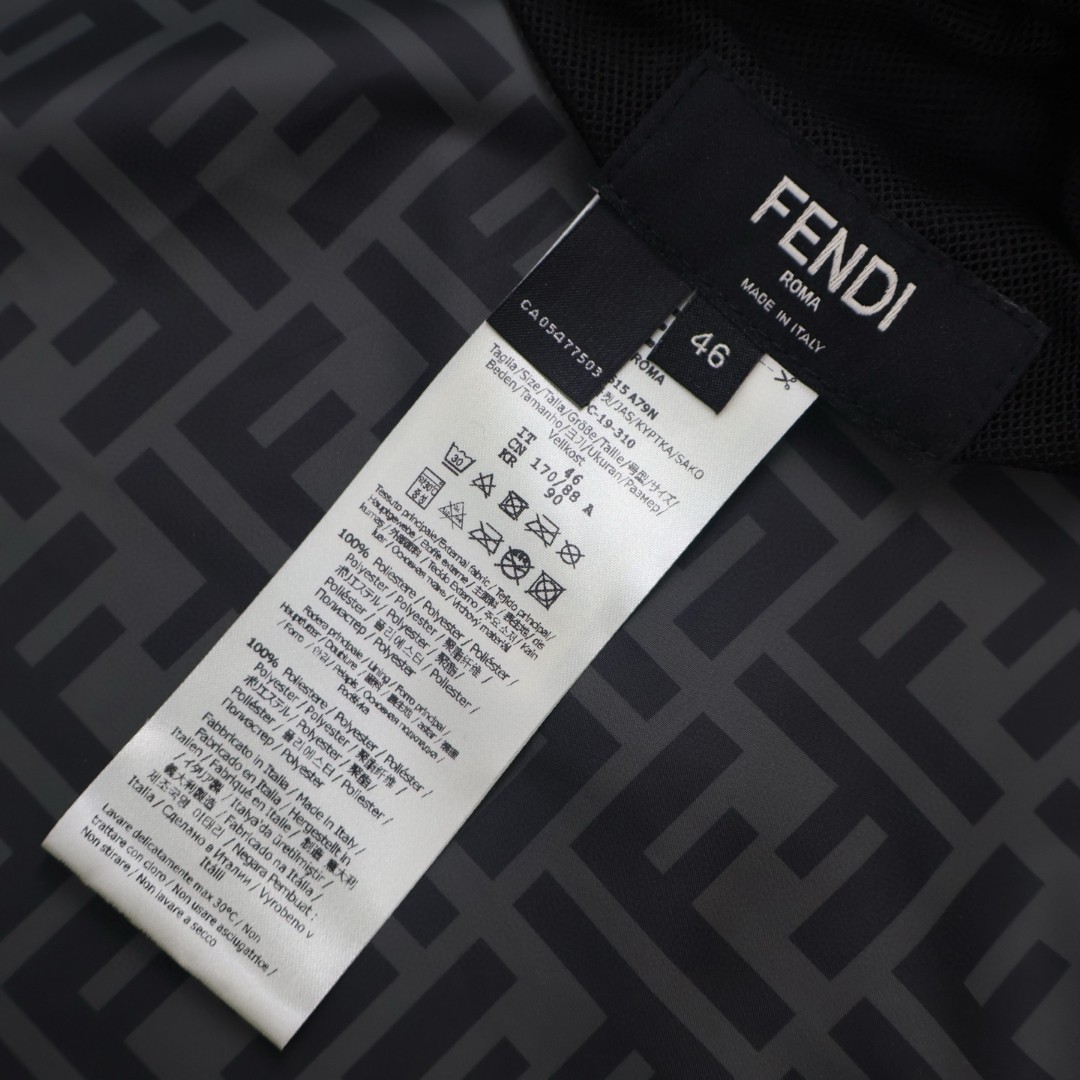 FENDI 芬迪 双面两穿冲锋衣 外套 夹克 长袖 棕色 黑灰色 B5 FAA615A79NF13IZ