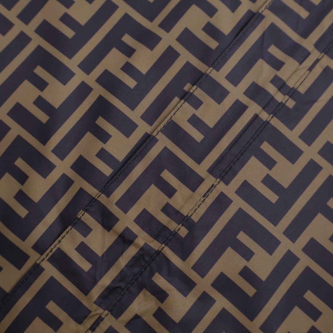 FENDI 芬迪 双面两穿冲锋衣 外套 夹克 长袖 棕色 黑灰色 B5 FAA615A79NF13IZ