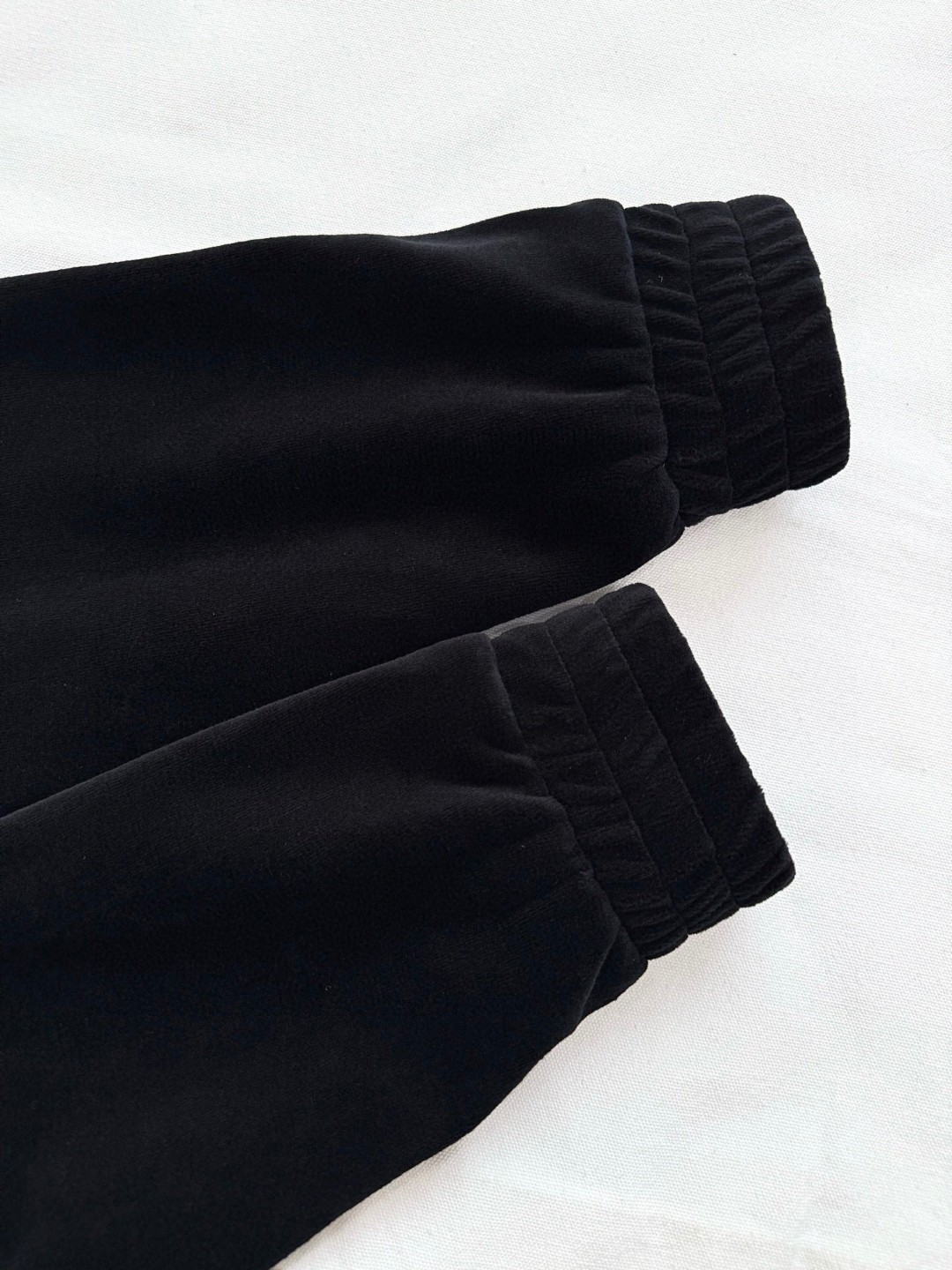 CELINE 赛琳 字母刺绣拼接条纹丝绒拉链外套 夹克 长袖 黑色 C5 RV0GB748Q-38AW