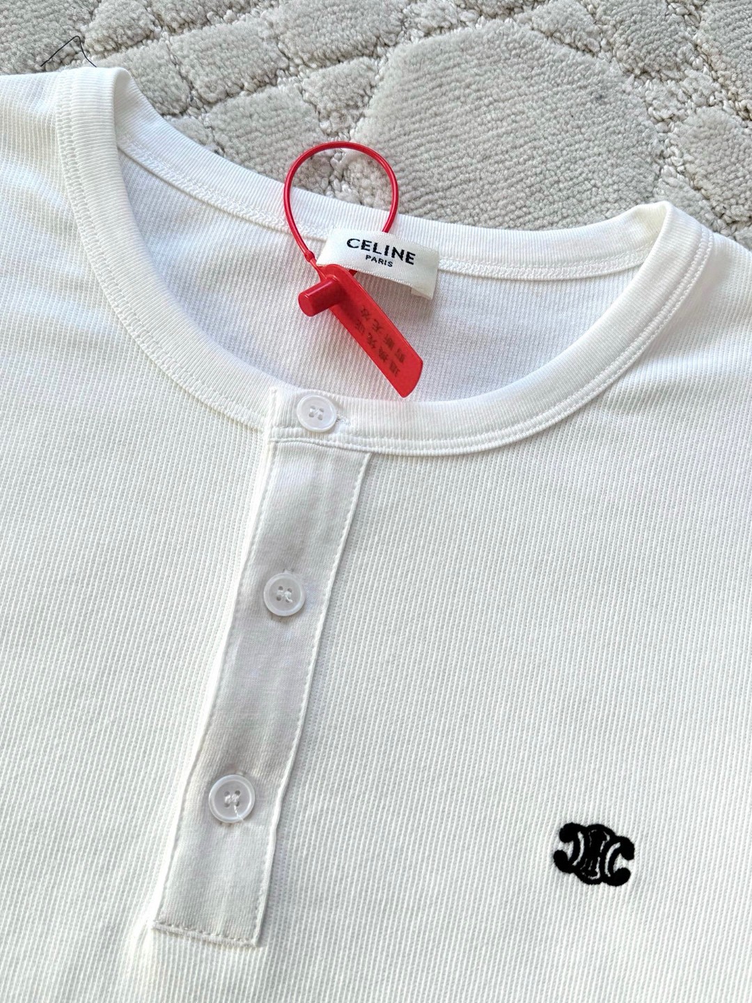 CELINE 赛琳 字母l刺绣针织衫T恤 打底衫 长袖 白色 黑色 A5 RX0A90F43-01OB