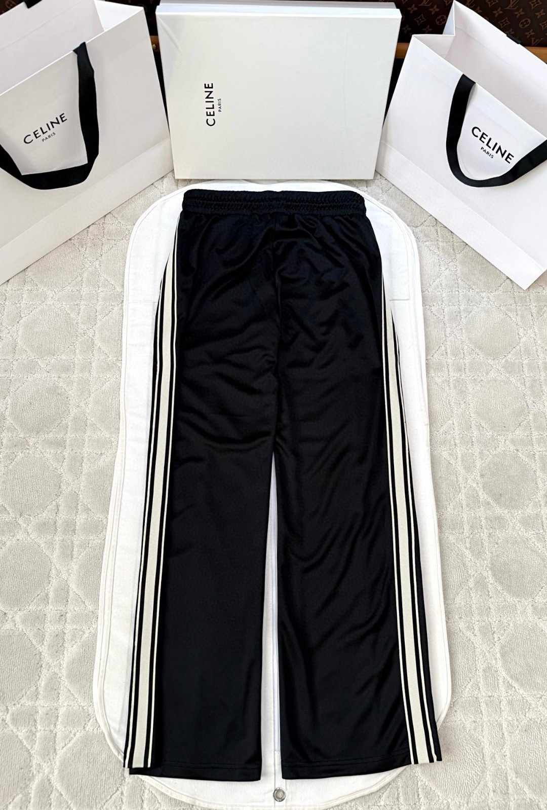 CELINE 赛琳 凯旋门刺绣长裤 休闲裤 运动裤 裤子 黑色 B0 RP06K121O38AW