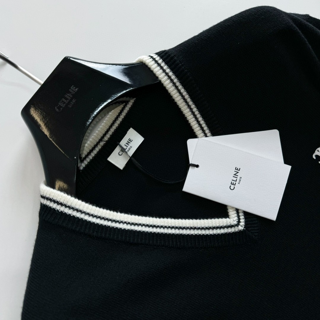 CELINE 赛琳 凯旋门刺绣V领套头毛衣 针织衫 长袖 黑色 B0 2ADBK823Y-38NO