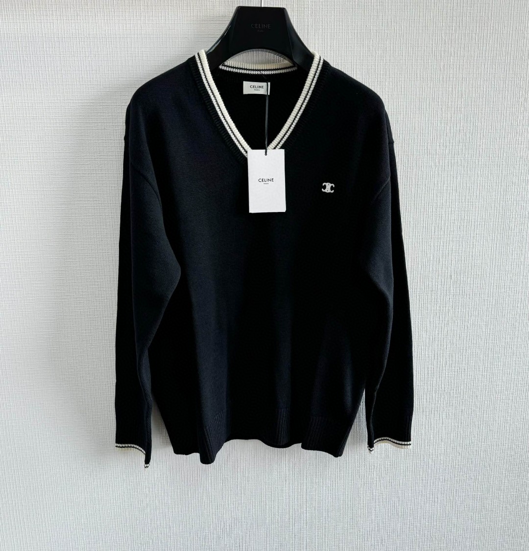 CELINE 赛琳 凯旋门刺绣V领套头毛衣 针织衫 长袖 黑色 B0 2ADBK823Y-38NO