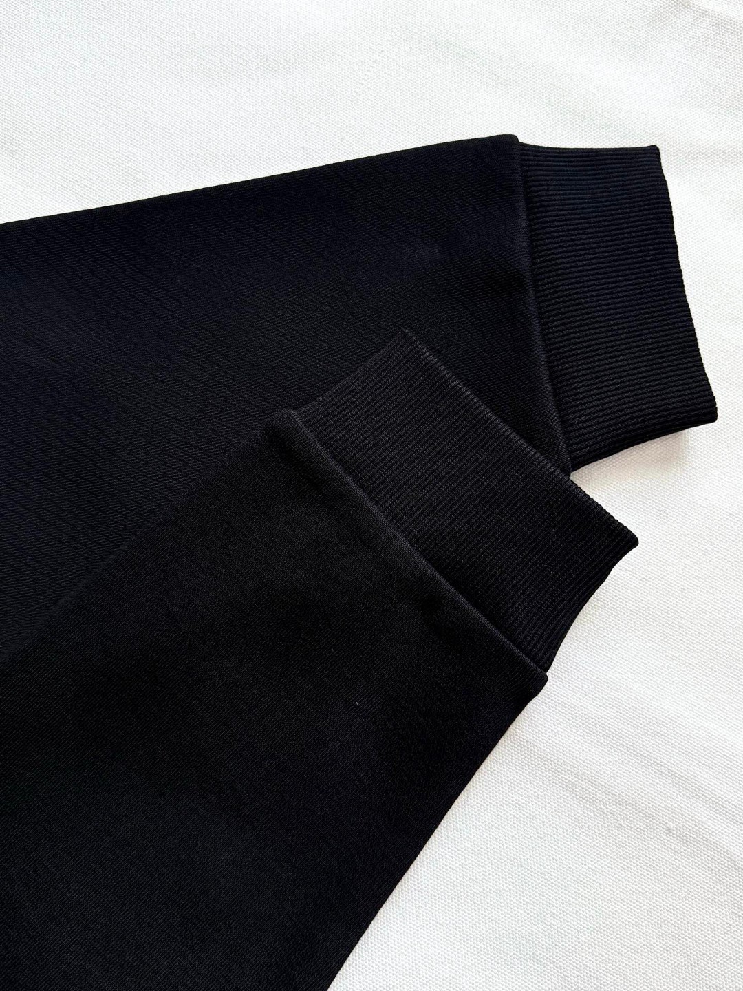 CELINE 赛琳 凯旋门刺绣圆领卫衣 长袖 黑色 B0 RY01O670Q-38AW