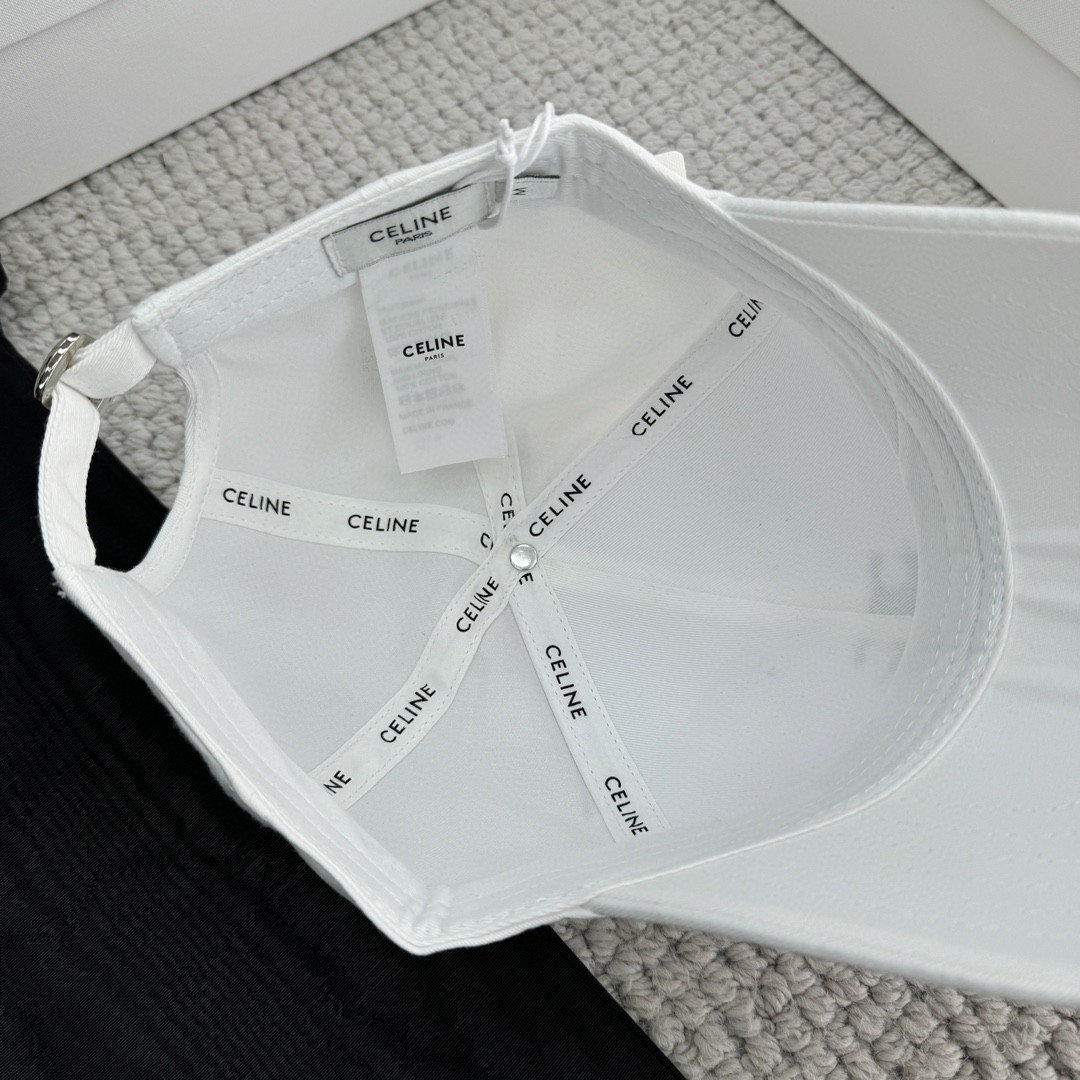 CELINE 赛琳 凯旋门小标绣花棒球帽 鸭舌帽 帽子 白色 B0