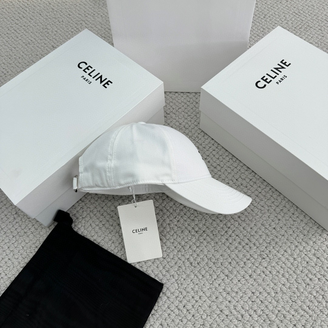 CELINE 赛琳 凯旋门小标绣花棒球帽 鸭舌帽 帽子 白色 B0