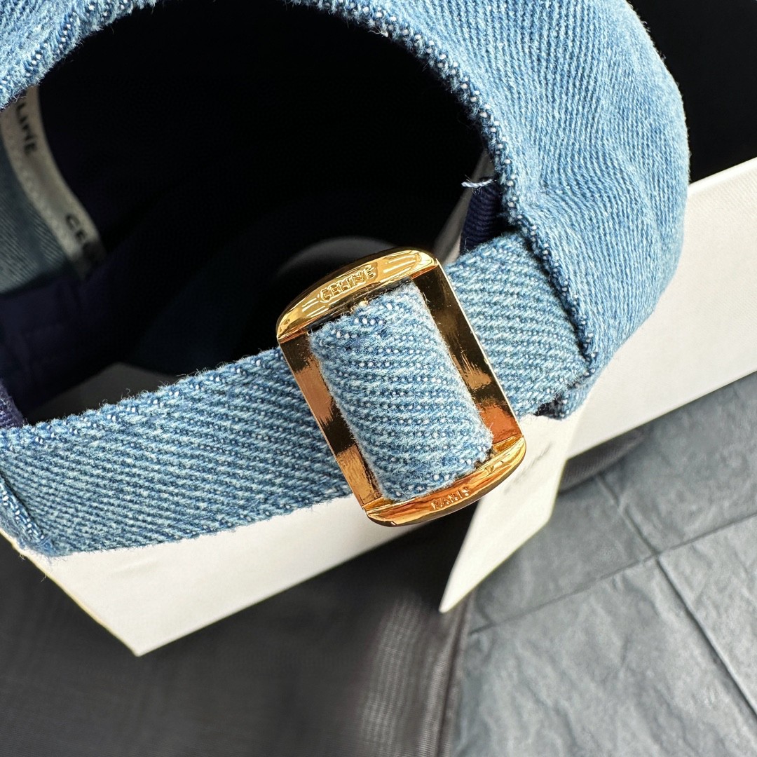 CELINE 赛琳 凯旋门牛仔绣花棒球帽 鸭舌帽 帽子 牛仔蓝 B0