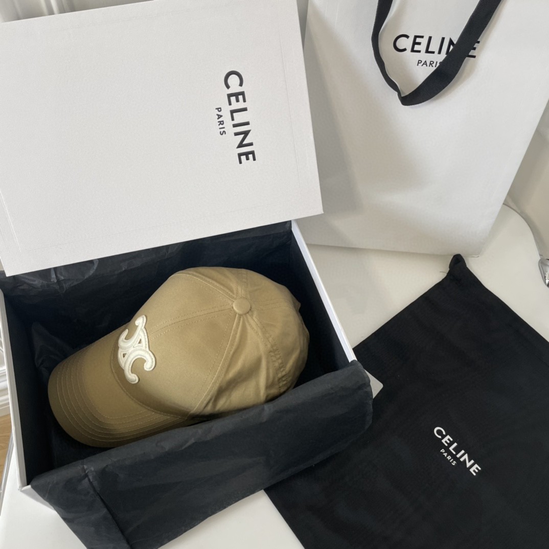 CELINE 赛琳 凯旋门绣花棒球帽 鸭舌帽 帽子 卡其色 B0