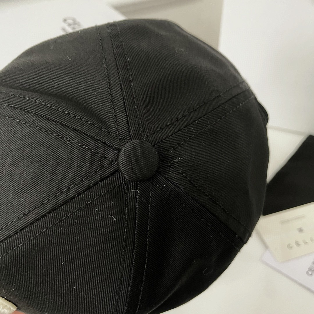CELINE 赛琳 凯旋门绣花棒球帽 鸭舌帽 帽子 黑色 B0