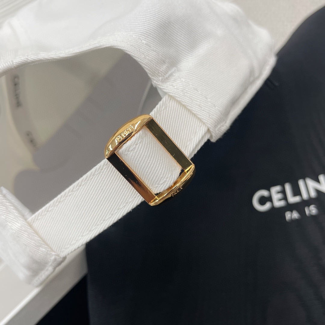 CELINE 赛琳 凯旋门绣花棒球帽 鸭舌帽 帽子 白色 B0