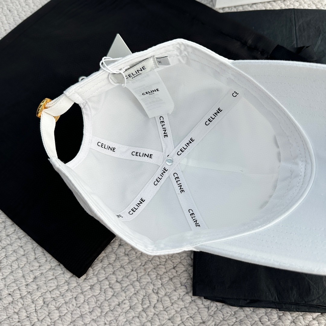 CELINE 赛琳 经典logo字母刺绣棒球帽 鸭舌帽 帽子 白色 B0