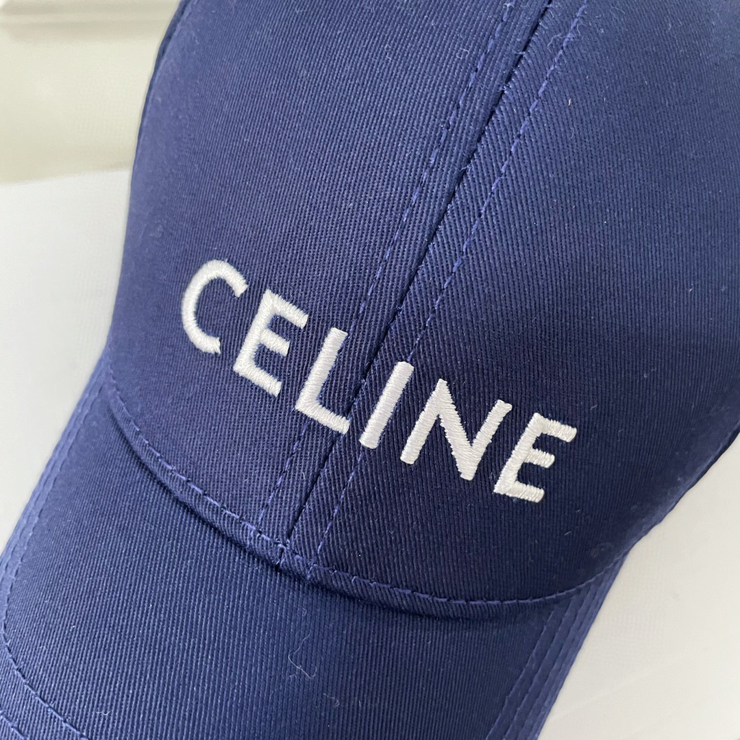 CELINE 赛琳 经典logo字母刺绣棒球帽 鸭舌帽 帽子 蓝色 B0