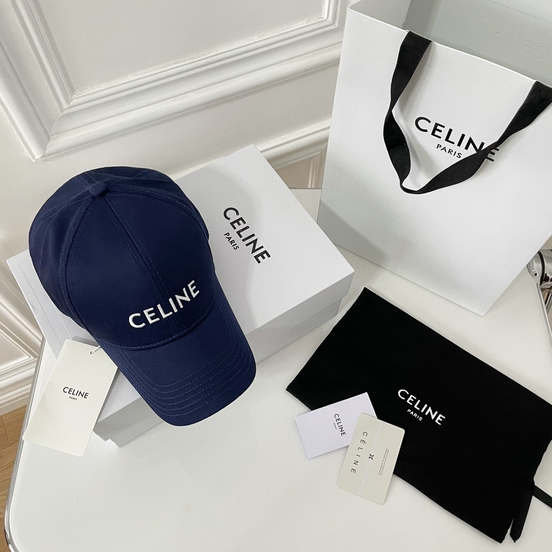 CELINE 赛琳 经典logo字母刺绣棒球帽 鸭舌帽 帽子 蓝色 B0
